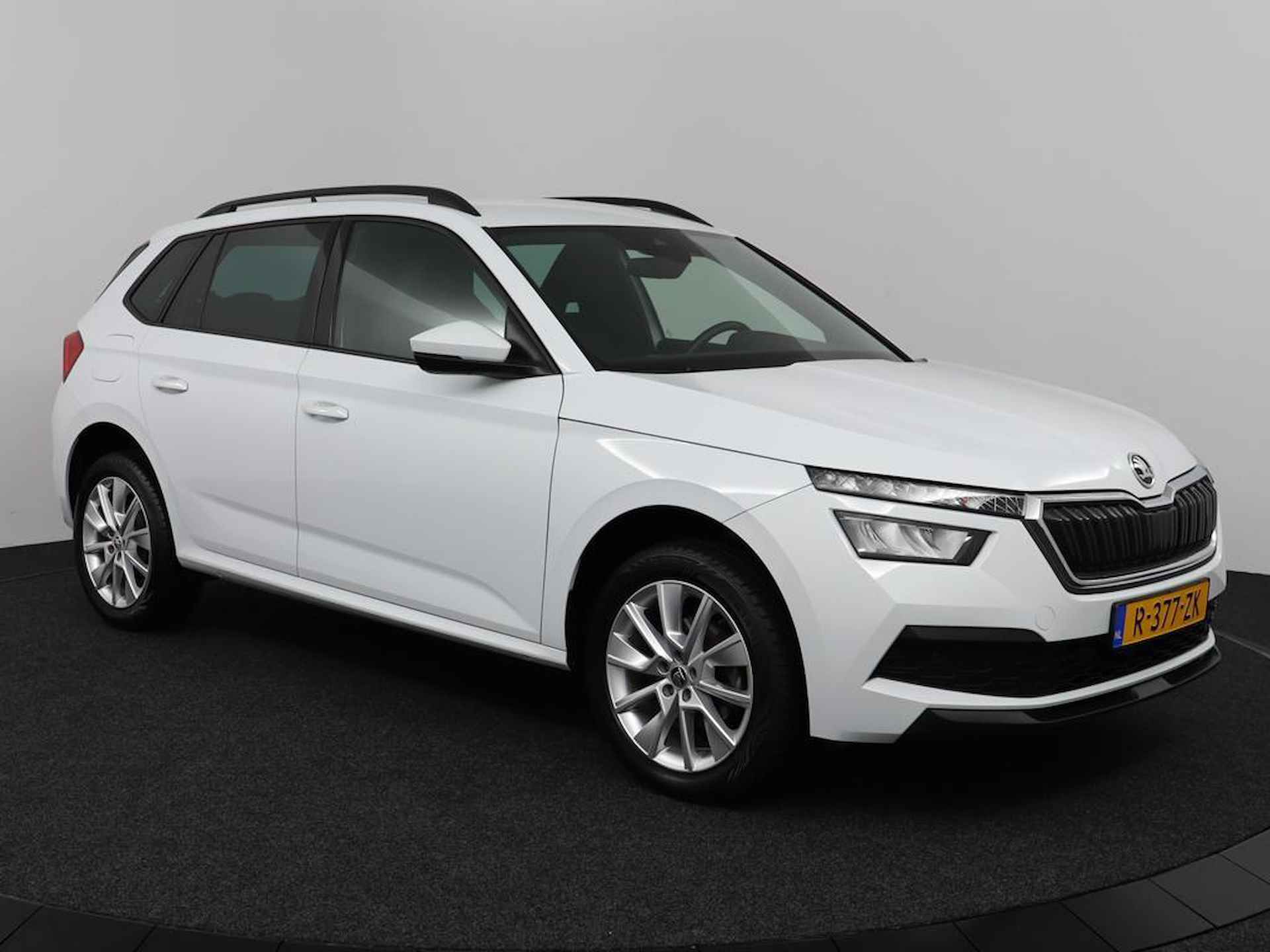 Skoda Kamiq 1.0 TSI 110Pk Automaat Sport Business - 33/43