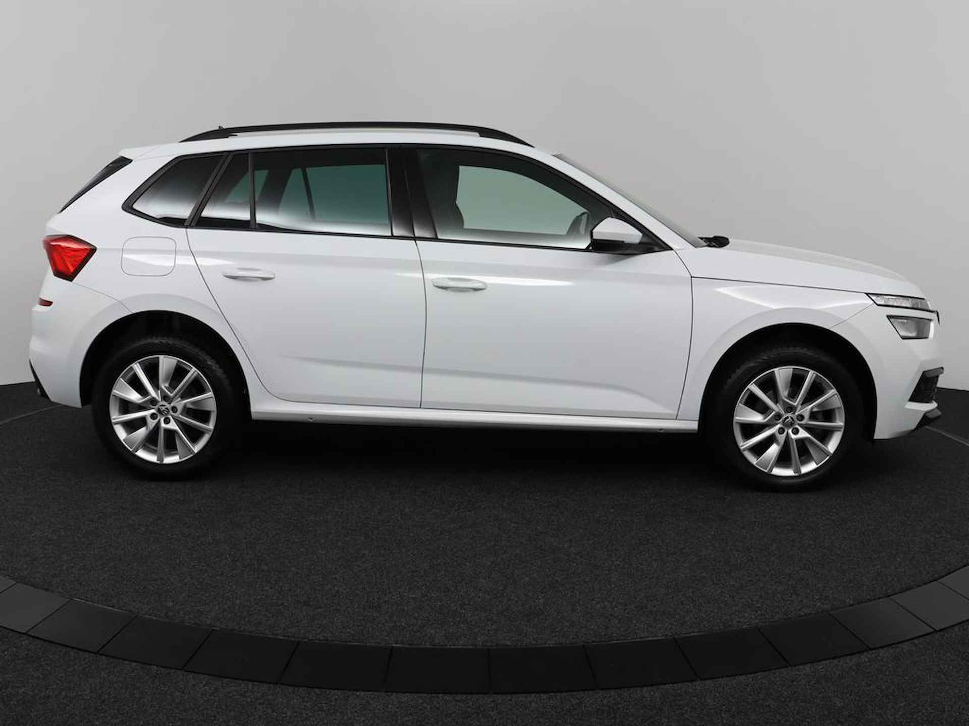 Skoda Kamiq 1.0 TSI 110Pk Automaat Sport Business - 41/43