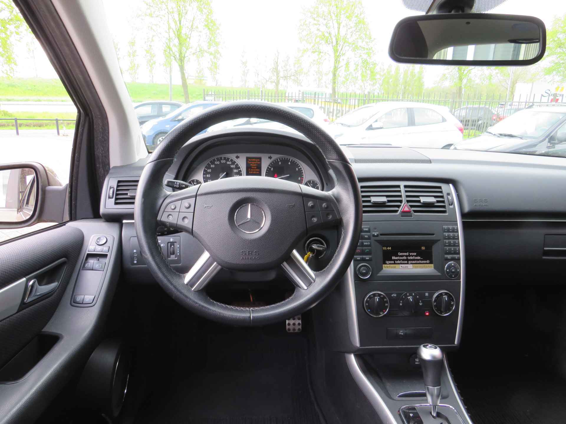Mercedes-Benz B-Klasse 200 Automaat| 1e part.eigenaar| 136-PK| Metallic lak| | Airco | Cruise control | Parkeersensoren | Incl. |BOVAG Garantie | - 25/39