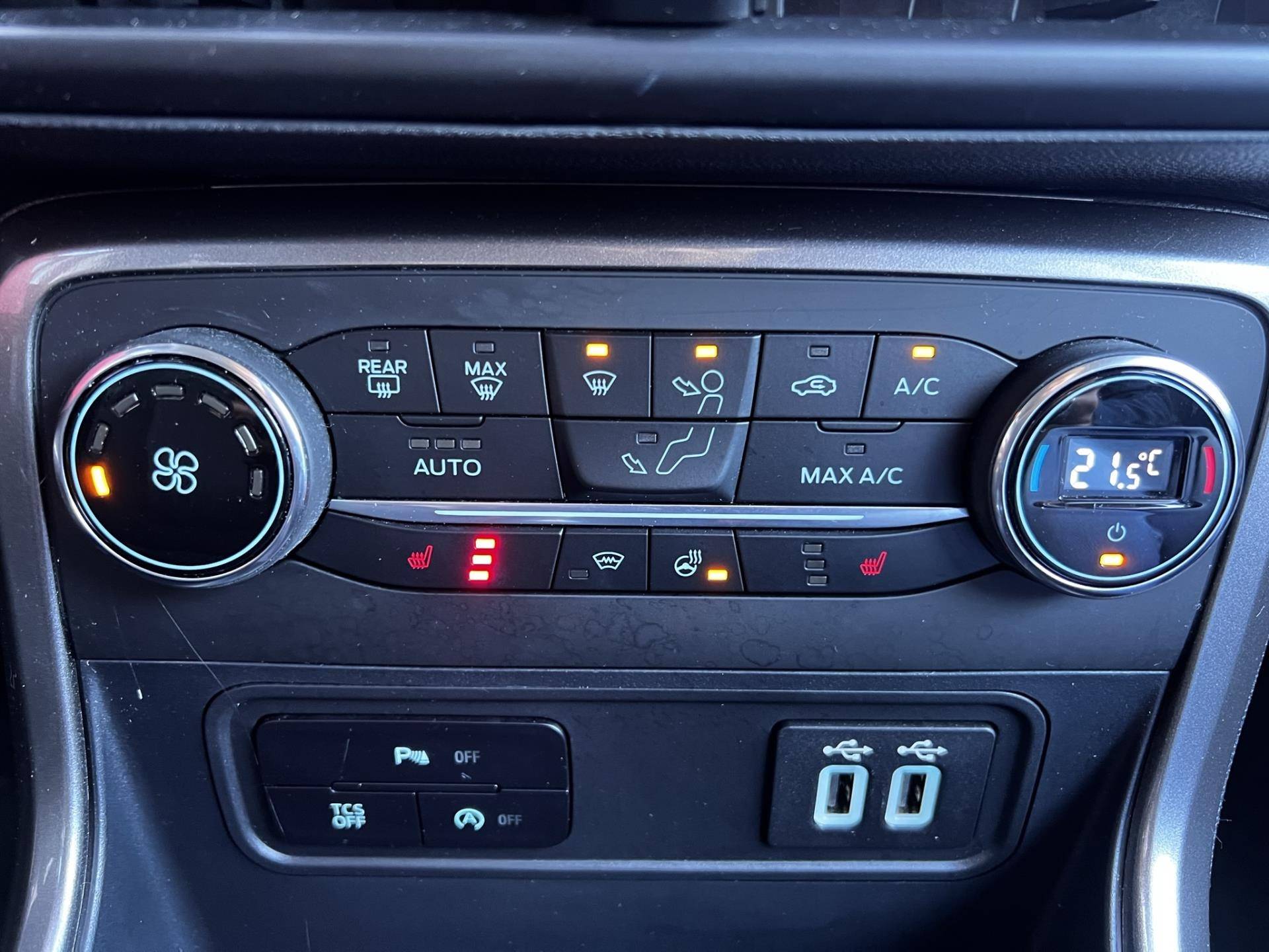 Ford Ecosport 1.0 EcoBoost Ultimate / Navigatie / Climate Control / Stoel + Stuurverwarming / PDC voor-achter - 8/43