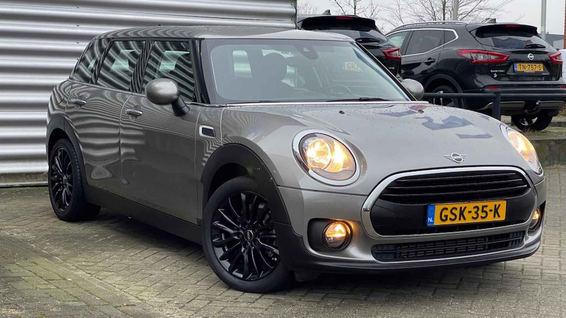 MINI Clubman 1.5 One Business Edition Automaat Airco Navi Cruise Regensensor - 9/31