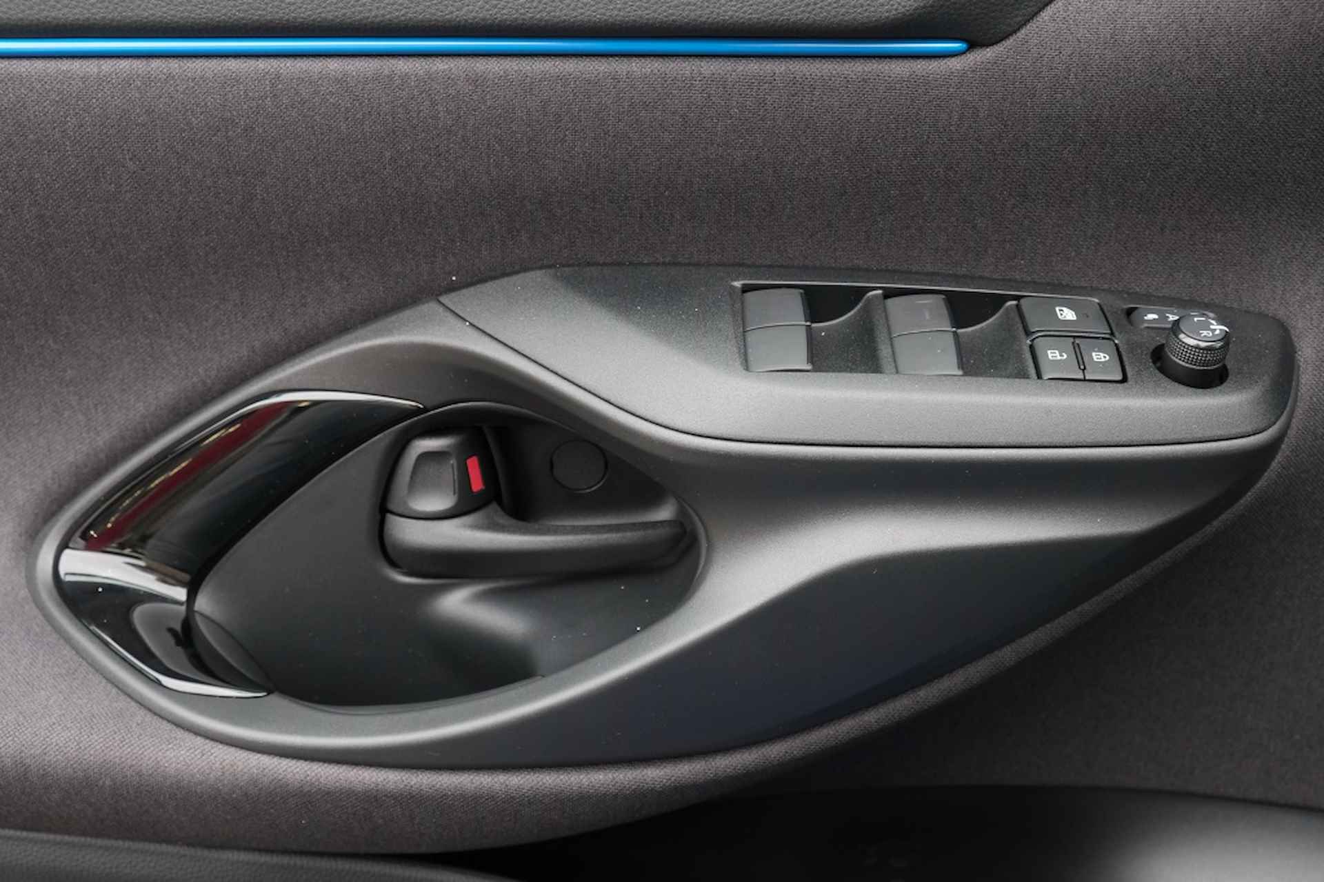 Toyota Yaris 1.5 Hybrid 130PK Automaat Launch Edition| Apple Carplay, Android - 13/40