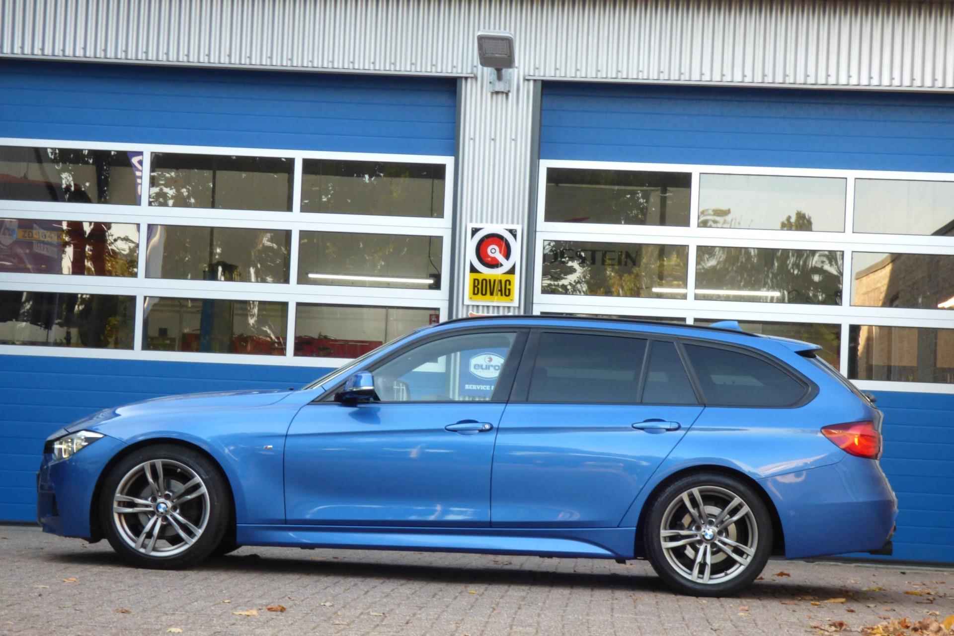 BMW 3-serie Touring 318i M Sport Corporate Lease - 2/28