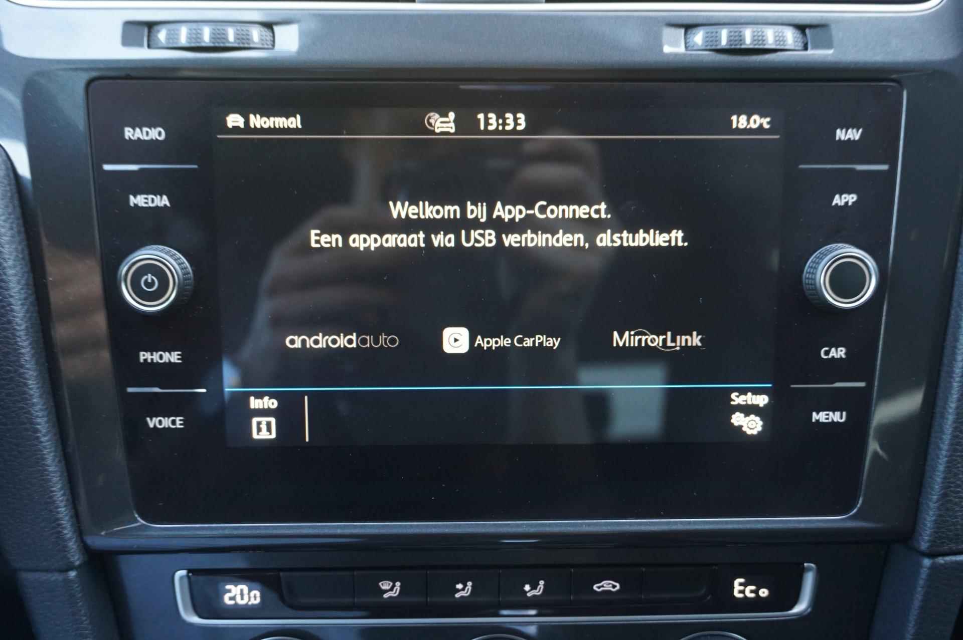 Volkswagen e-Golf 136pk E-DITION |SoH 91%| Navigatie | Apple Carplay/Android Auto | Adaptive Cruise - 24/39