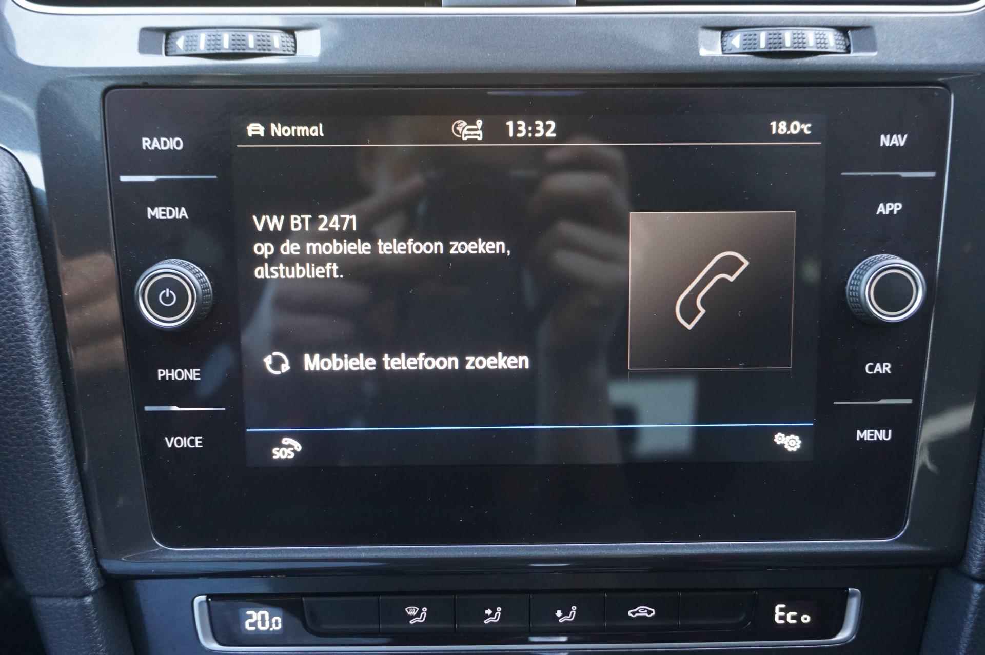 Volkswagen e-Golf 136pk E-DITION |SoH 91%| Navigatie | Apple Carplay/Android Auto | Adaptive Cruise - 35/39