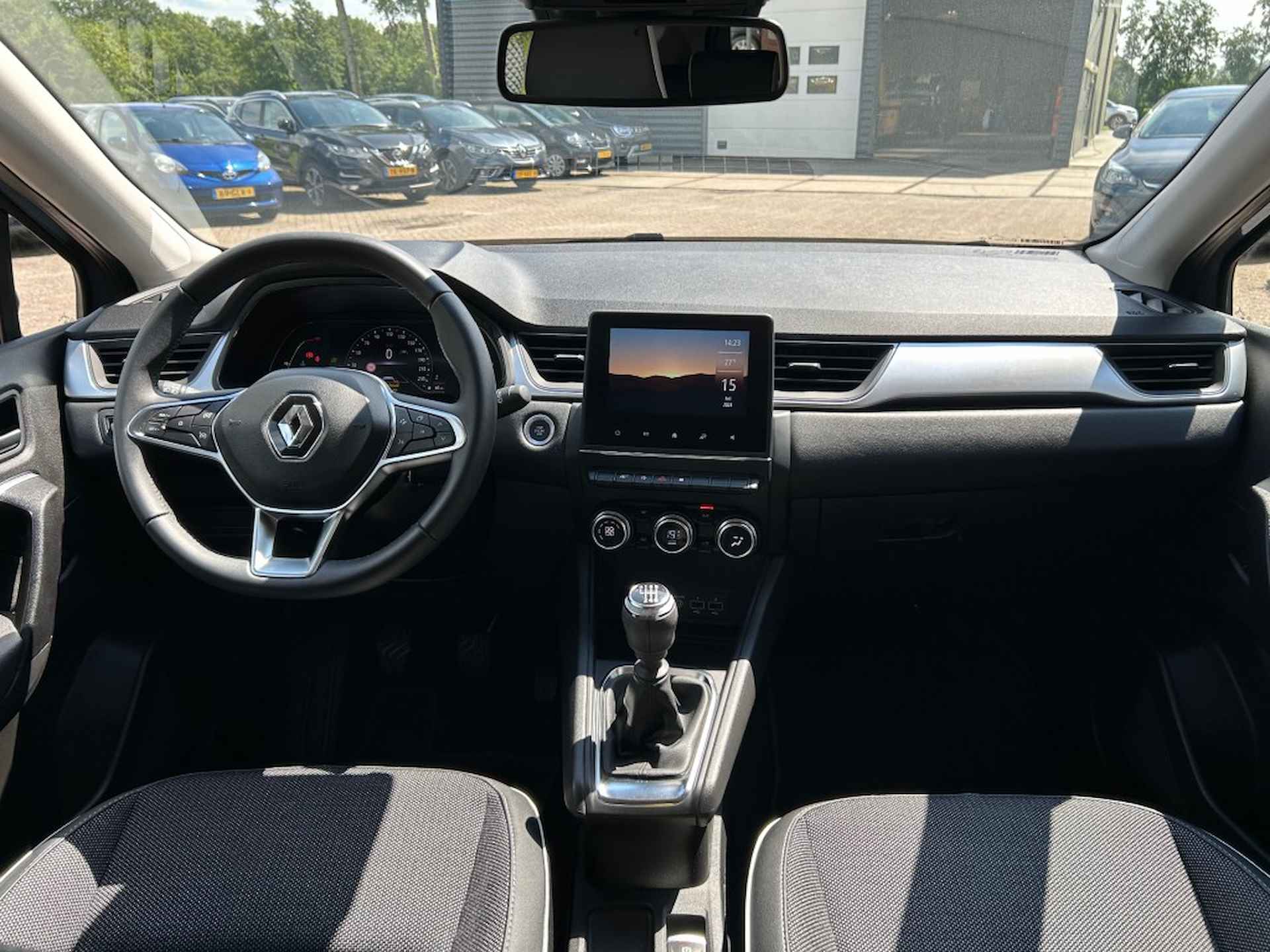 RENAULT Captur TCe TECHNO - 16/43