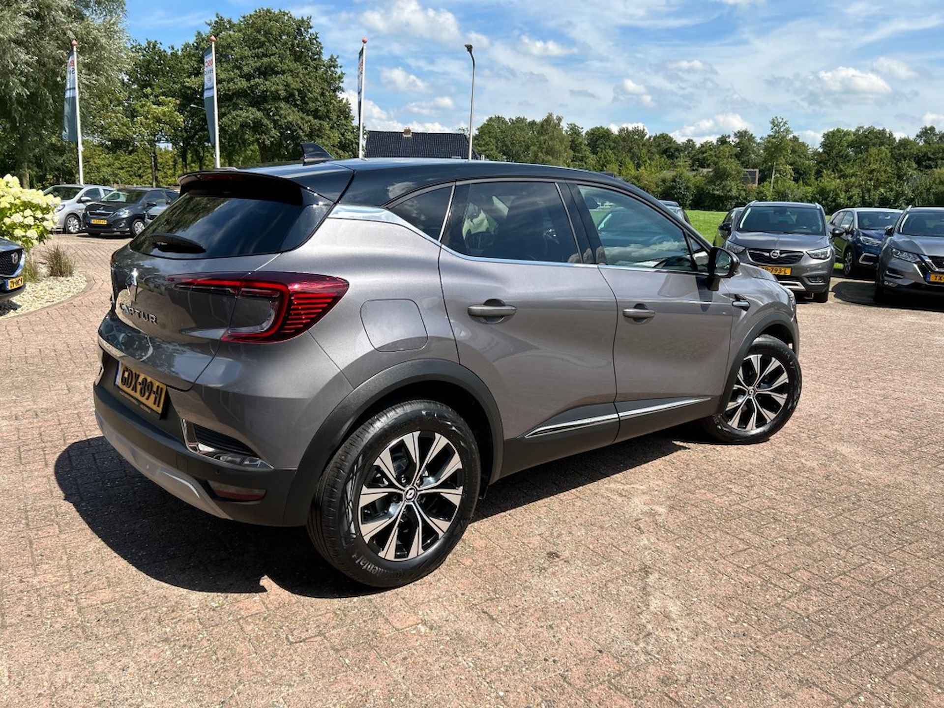 RENAULT Captur TCe TECHNO - 42/43