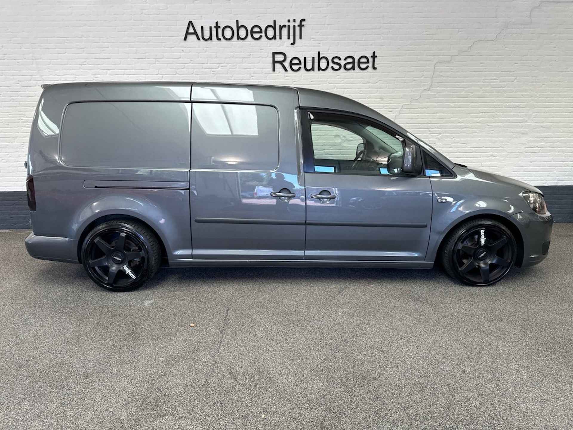 VOLKSWAGEN Caddy 1.6 TDI Maxi Airride GTI interieur DSG Cruise Navi Camera Incl G - 4/19