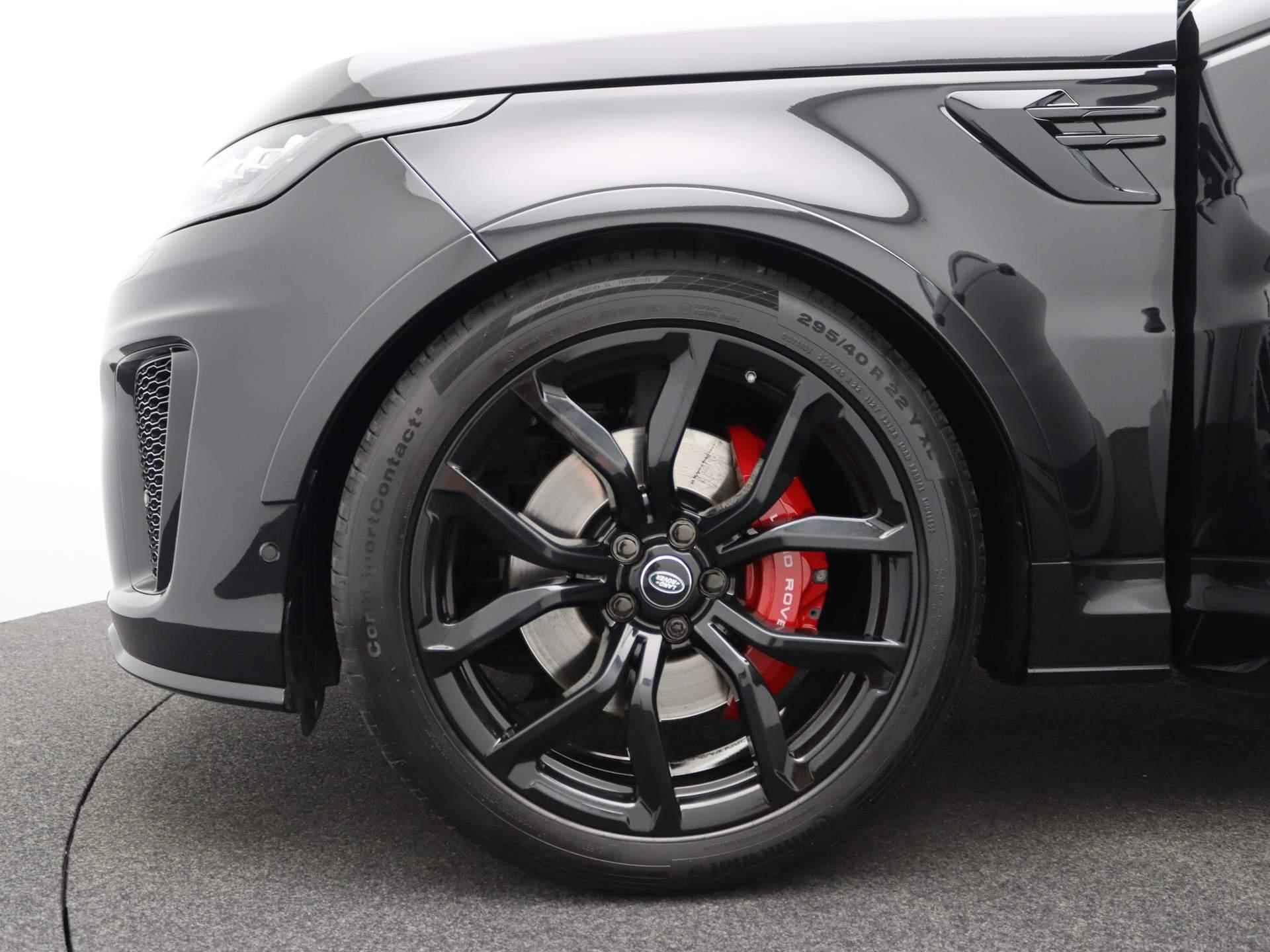 Land Rover Range Rover Sport 5.0 V8 SUPER CHARGED SVR | NP EUR €230.022,- | Head Up | Panorama Dak | 22 Inch | Carbon interieur | - 25/51