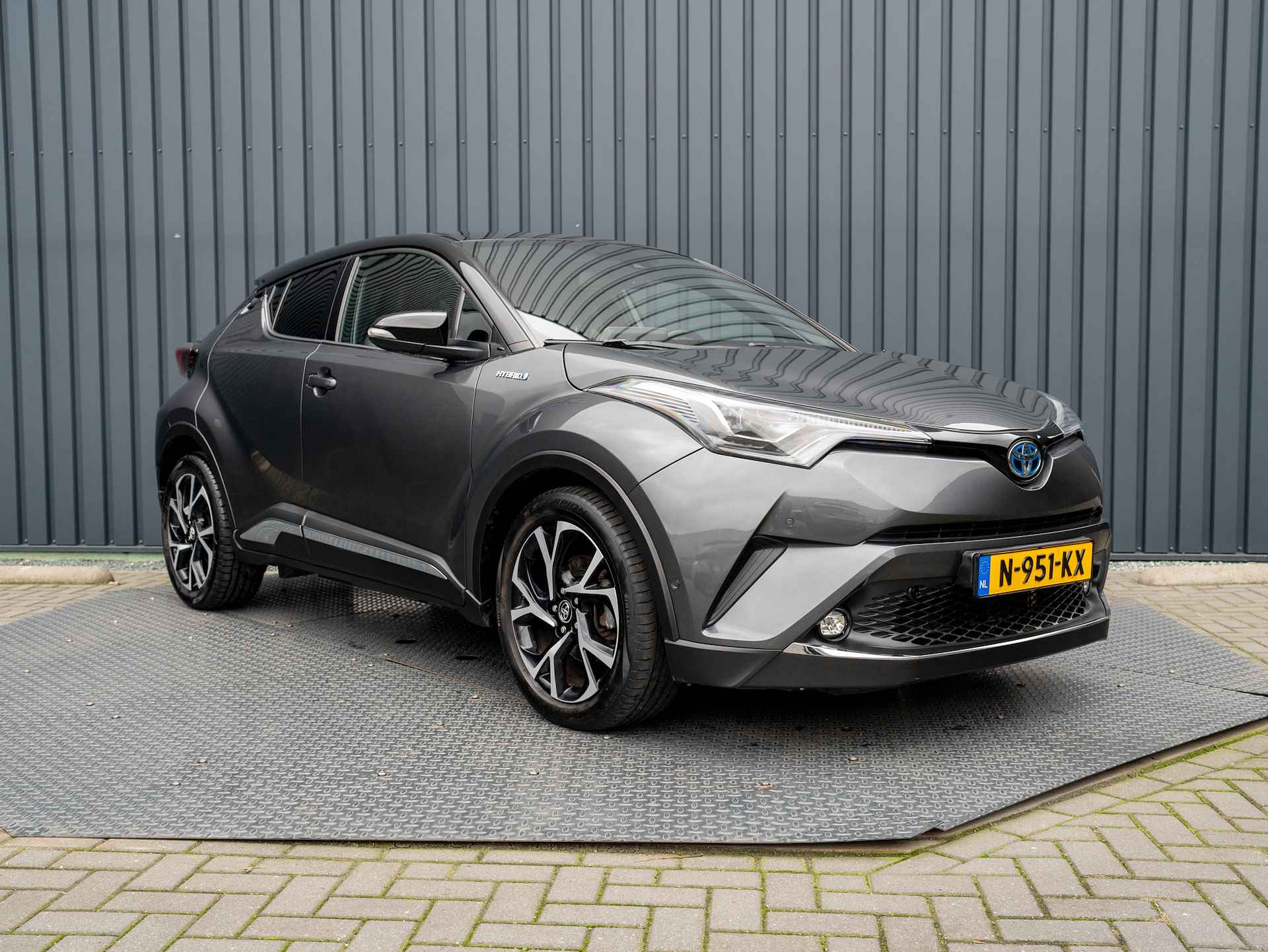 Toyota C-HR 1.8 Hybrid Bi-Tone Executive Ultimate | Trekhaak afnb. | Leder | JBL | Full LED | Prijs Rijklaar!! - 20/46