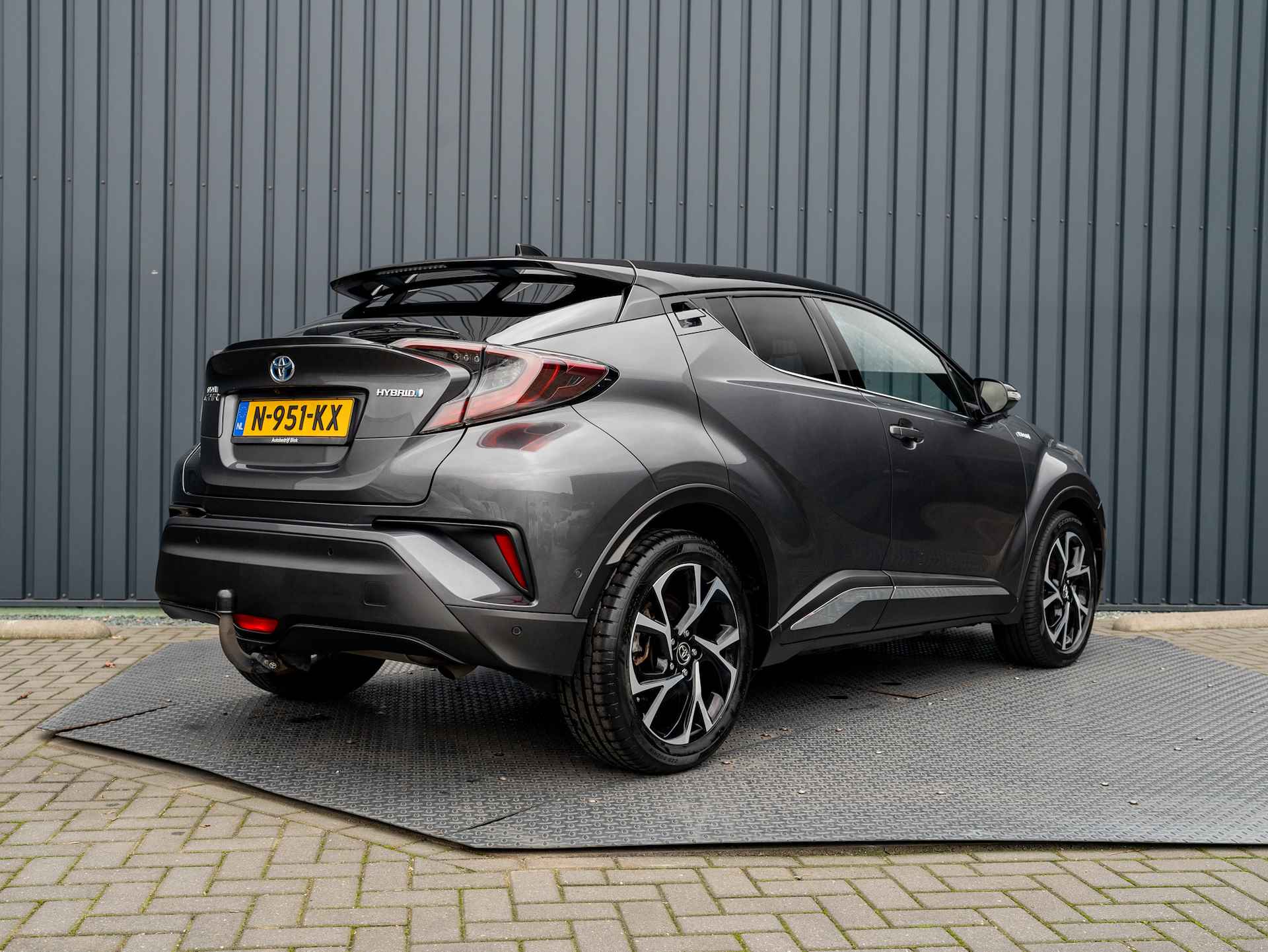 Toyota C-HR 1.8 Hybrid Bi-Tone Executive Ultimate | Trekhaak afnb. | Leder | JBL | Full LED | Prijs Rijklaar!! - 22/46