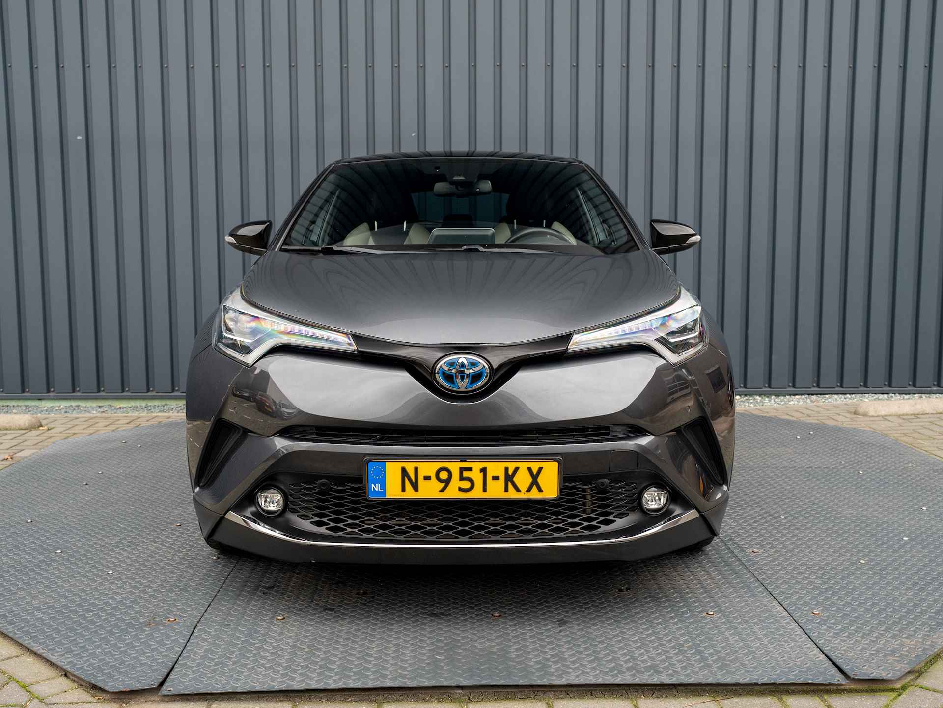 Toyota C-HR 1.8 Hybrid Bi-Tone Executive Ultimate | Trekhaak afnb. | Leder | JBL | Full LED | Prijs Rijklaar!! - 39/46