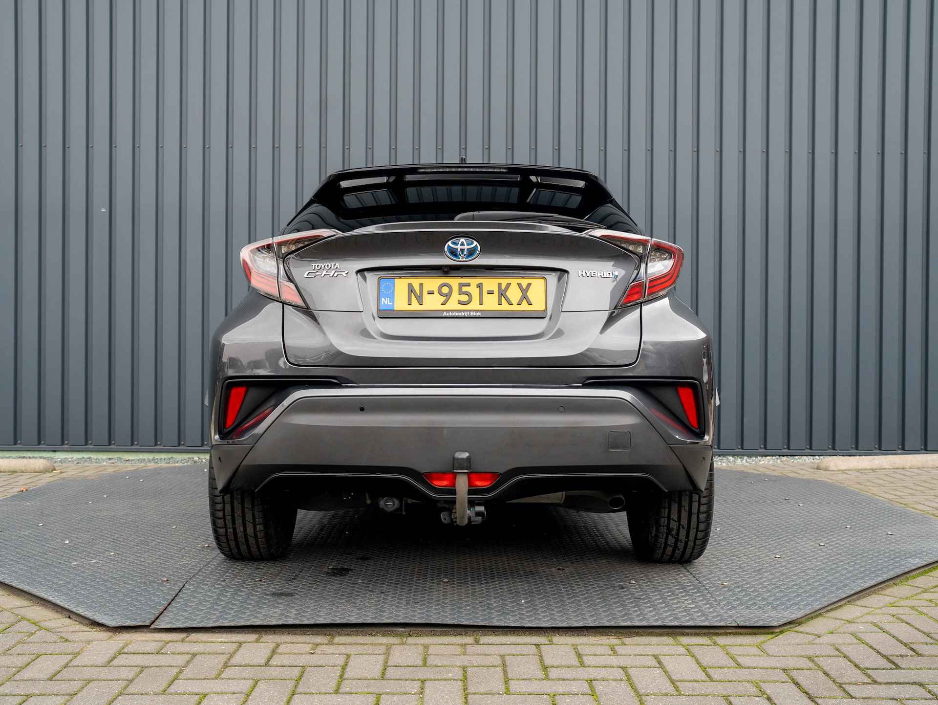 Toyota C-HR 1.8 Hybrid Bi-Tone Executive Ultimate | Trekhaak afnb. | Leder | JBL | Full LED | Prijs Rijklaar!! - 40/46