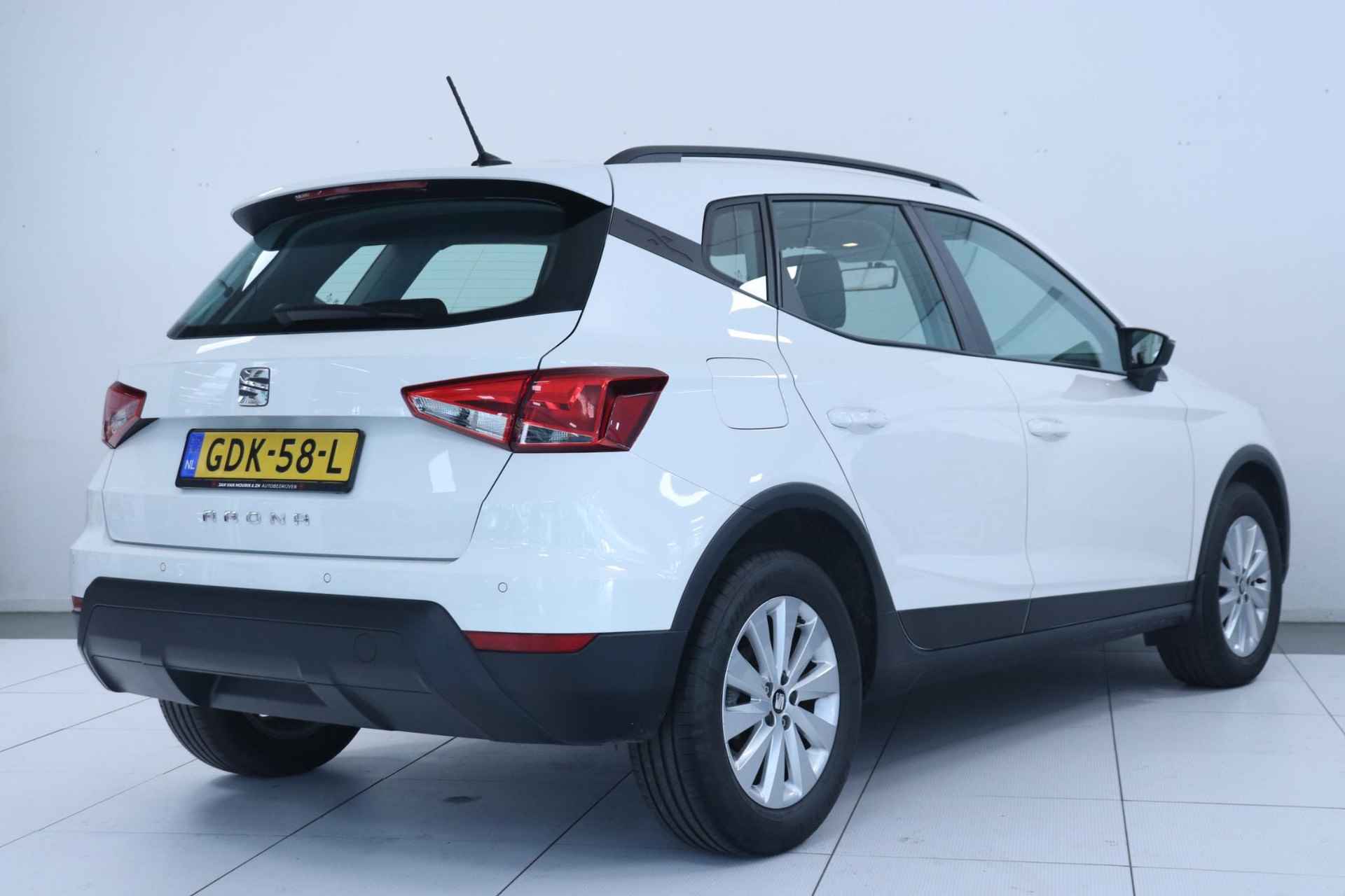 SEAT Arona 1.0 TSI DSG Style Automaat | Apple CarPlay / Android Auto navigatie | Lichtmetalen Velgen | - 3/30