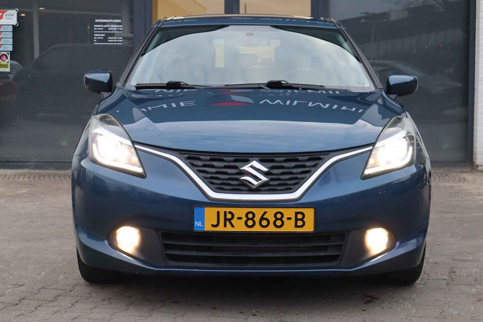 Suzuki Baleno 1.2 16V Exclusive Navi/AllSeasons - 4/36