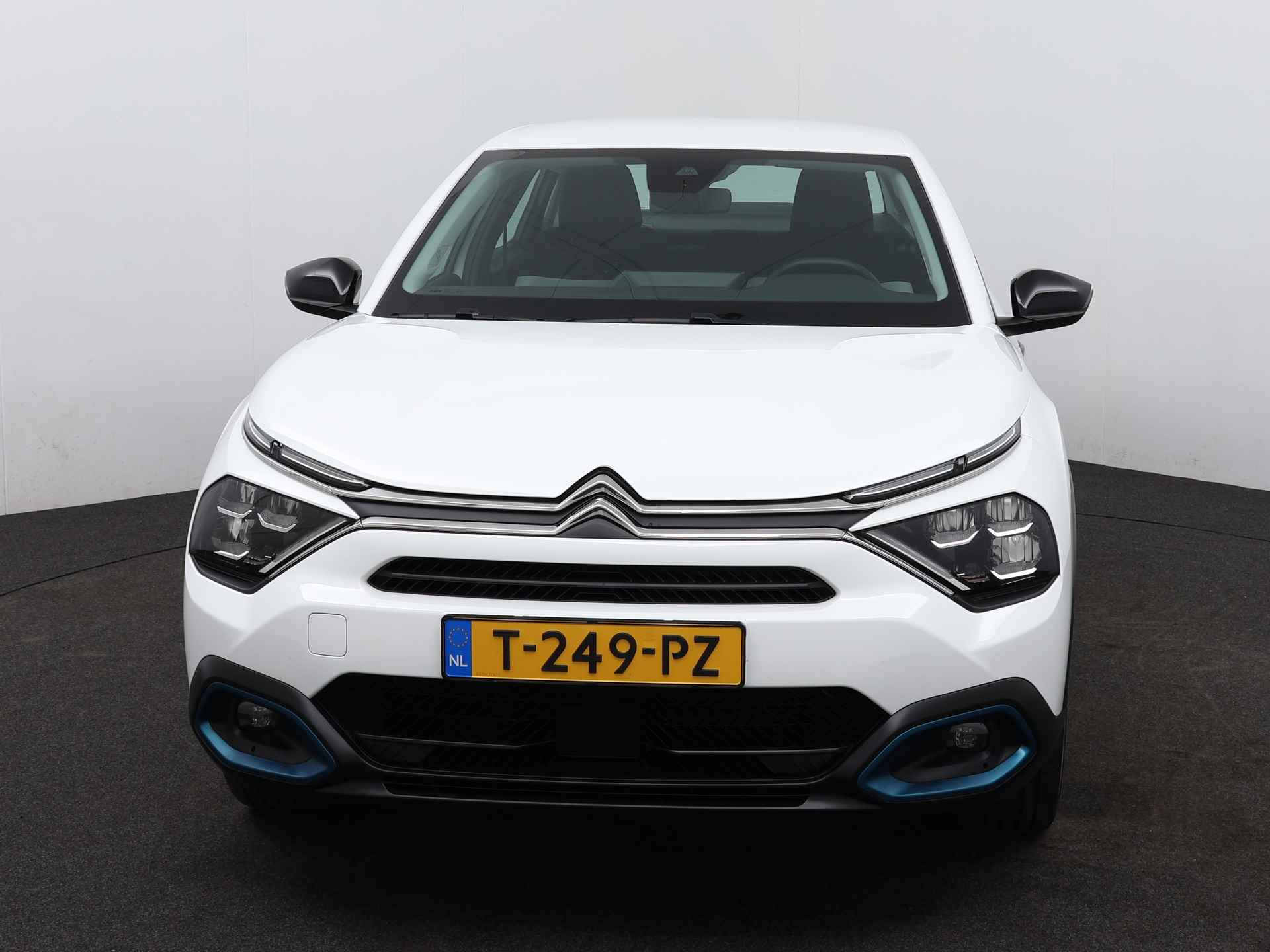 Citroën Ë-C4 X Feel 50 kWh | Rijklaar | Parkeersensoren achter | Camera achter | Apple carplay / Android auto | - 20/30