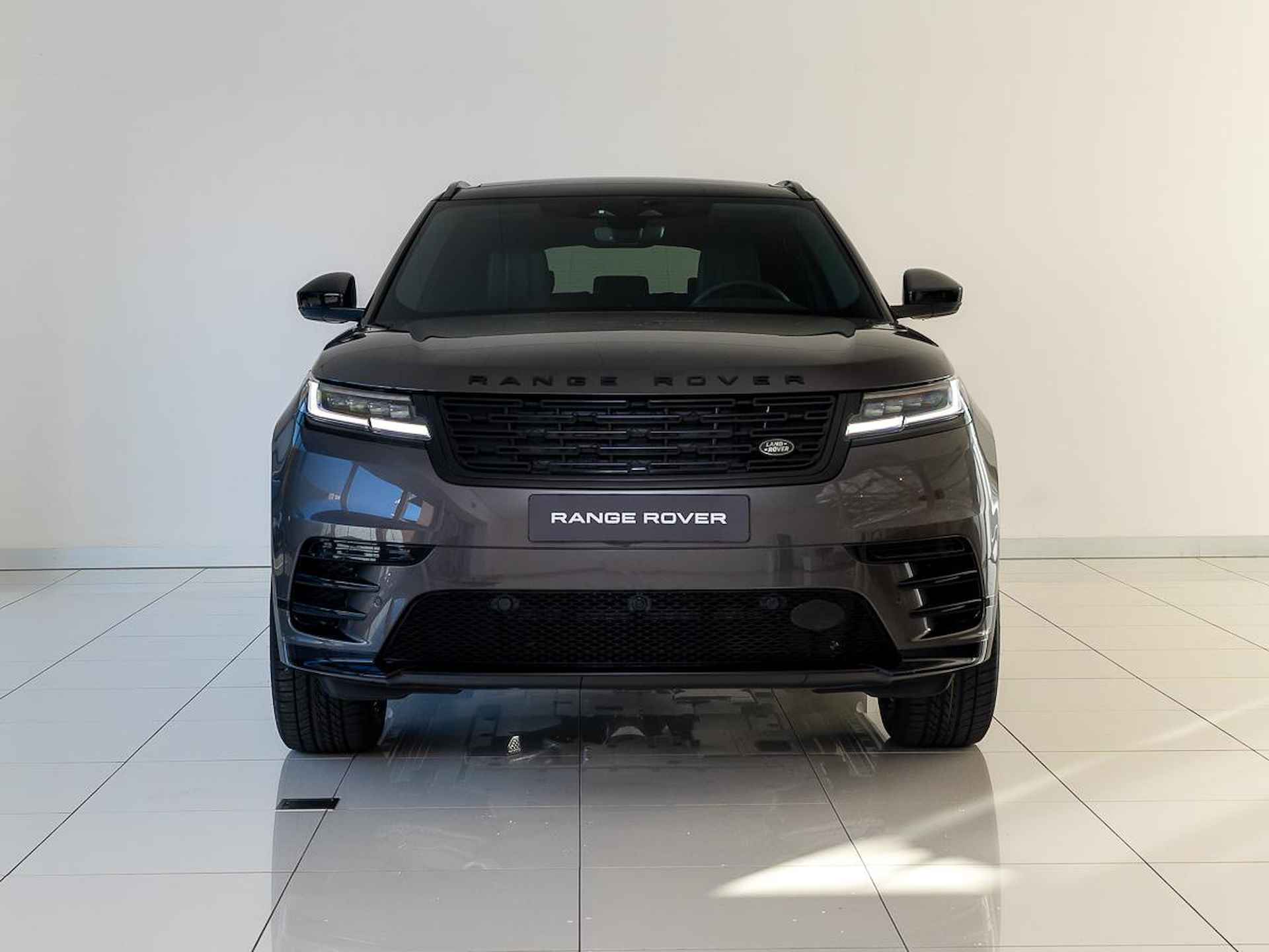 Land Rover Range Rover Velar P400e AWD Dynamic HSE | Massage | Panoramadak | HuD - 8/26