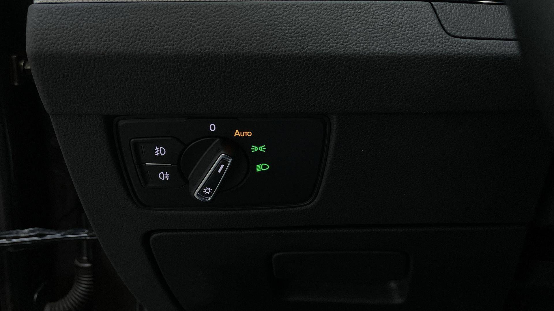 Volkswagen Passat Variant 1.4 TSI DSG Comfortline Navigatie DAB+ Parkeersensoren - 18/28