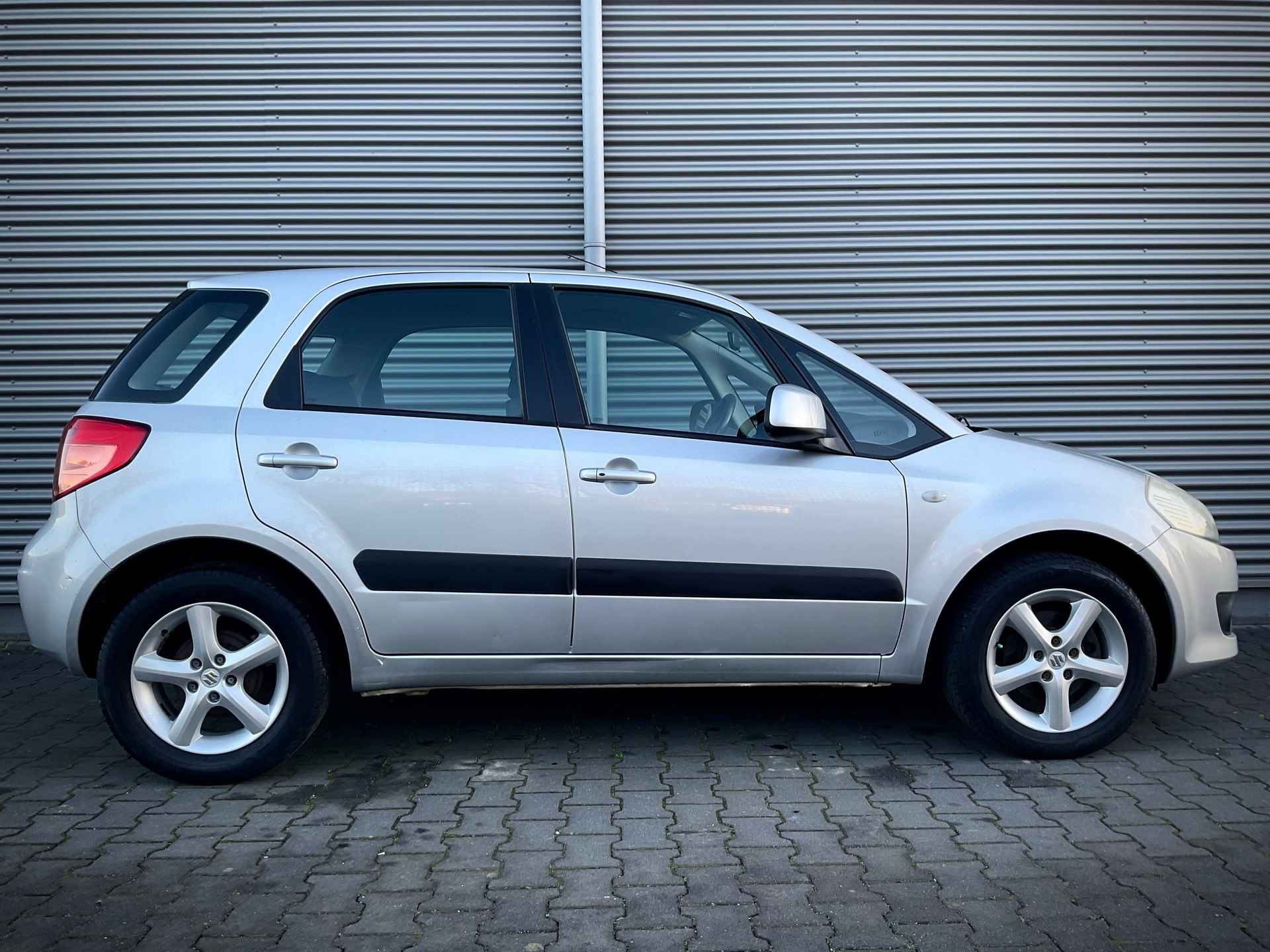 Suzuki SX4 1.6 Comfort - 5/19