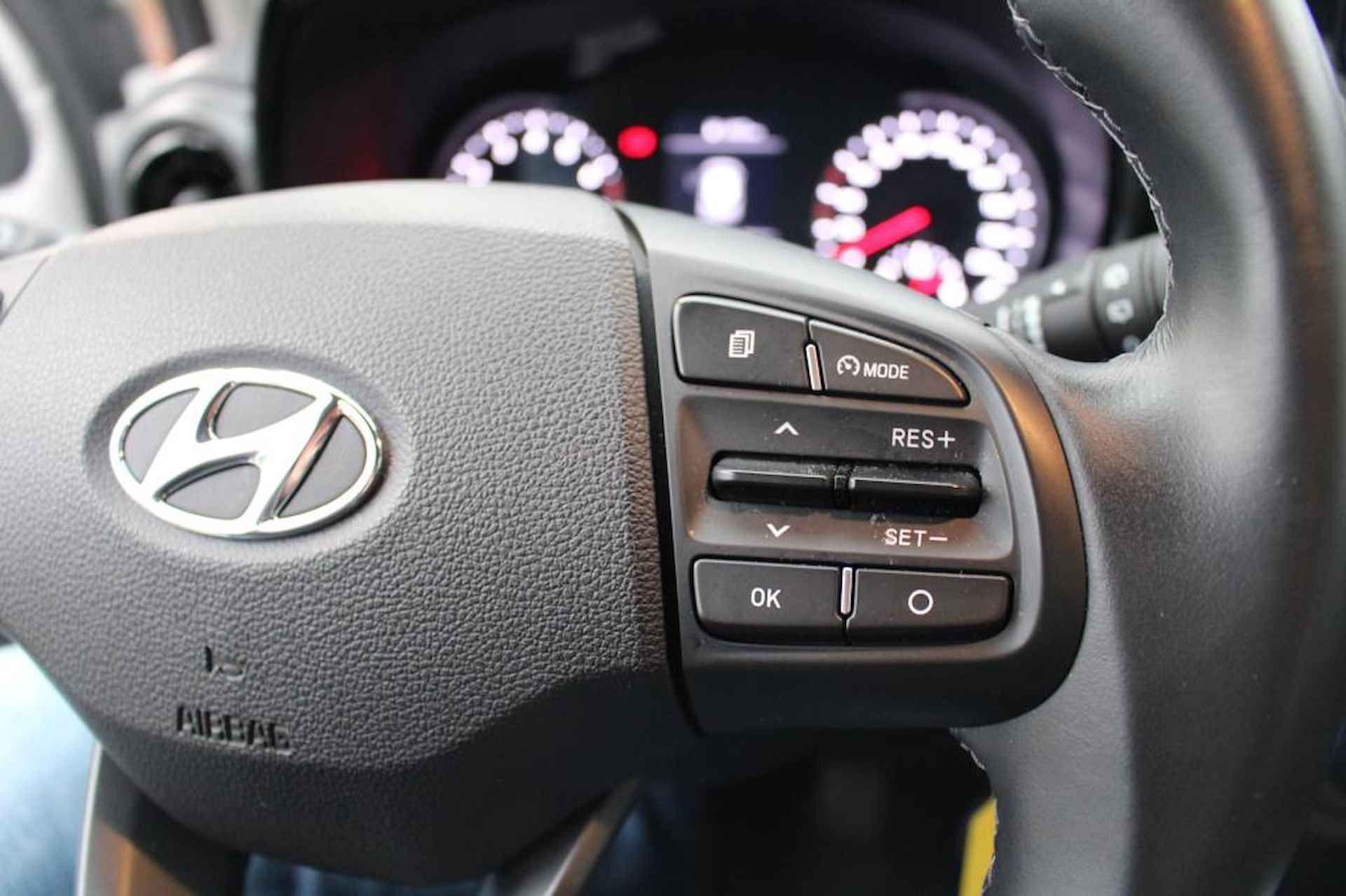 Hyundai I10 1.0 Comfort Cruise controle Apple Carplay Nieuwstaat - 11/12