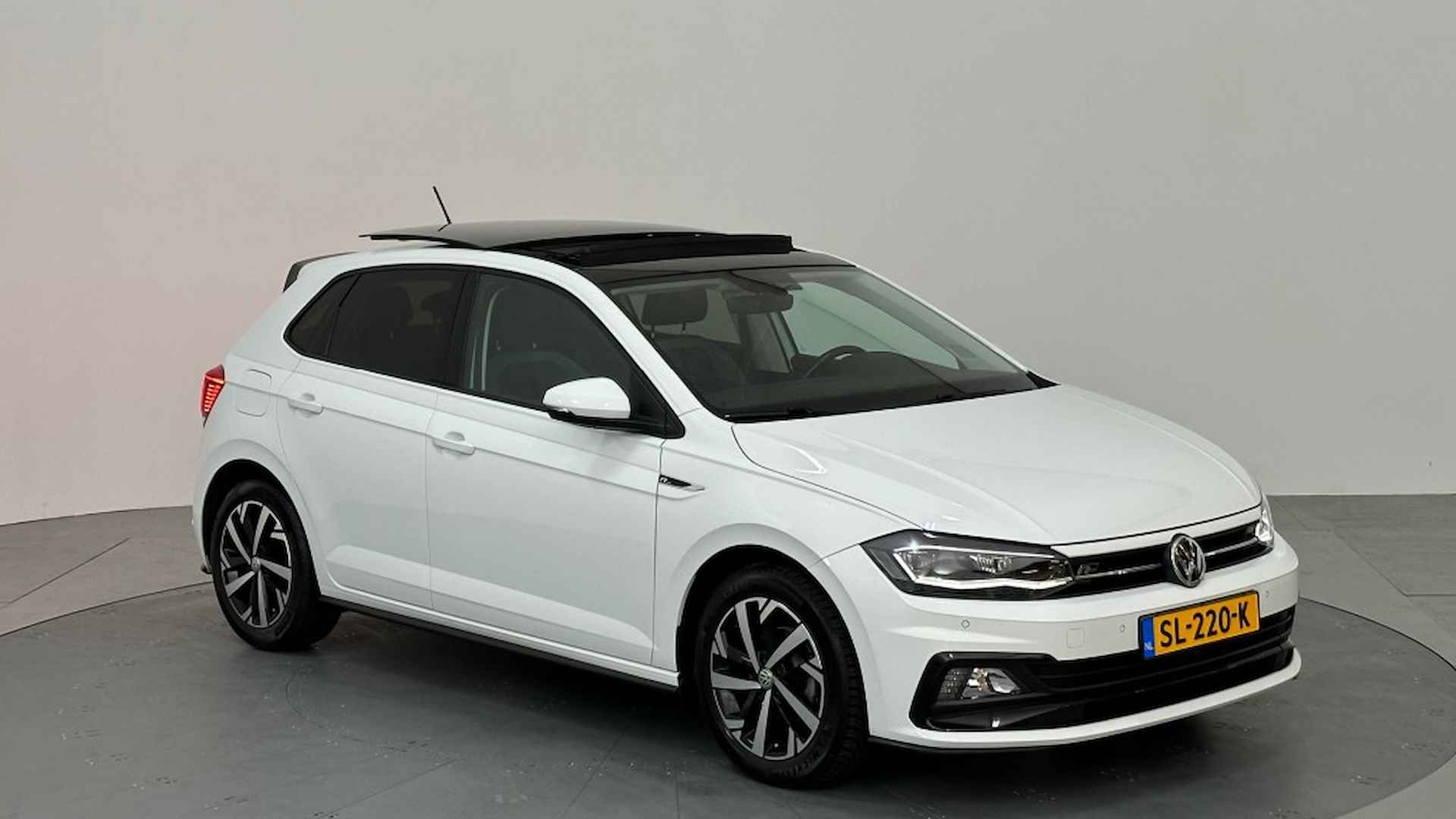 VOLKSWAGEN Polo 1.0 TSI HIGHLINE R-LINE PANODAK LED - 53/60