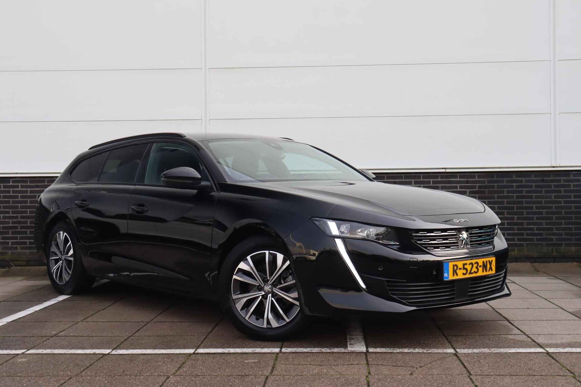 Peugeot 508 SW 1.2 PureTech Allure Pack Business | Lage Km Stand | All Season Banden - 3/47