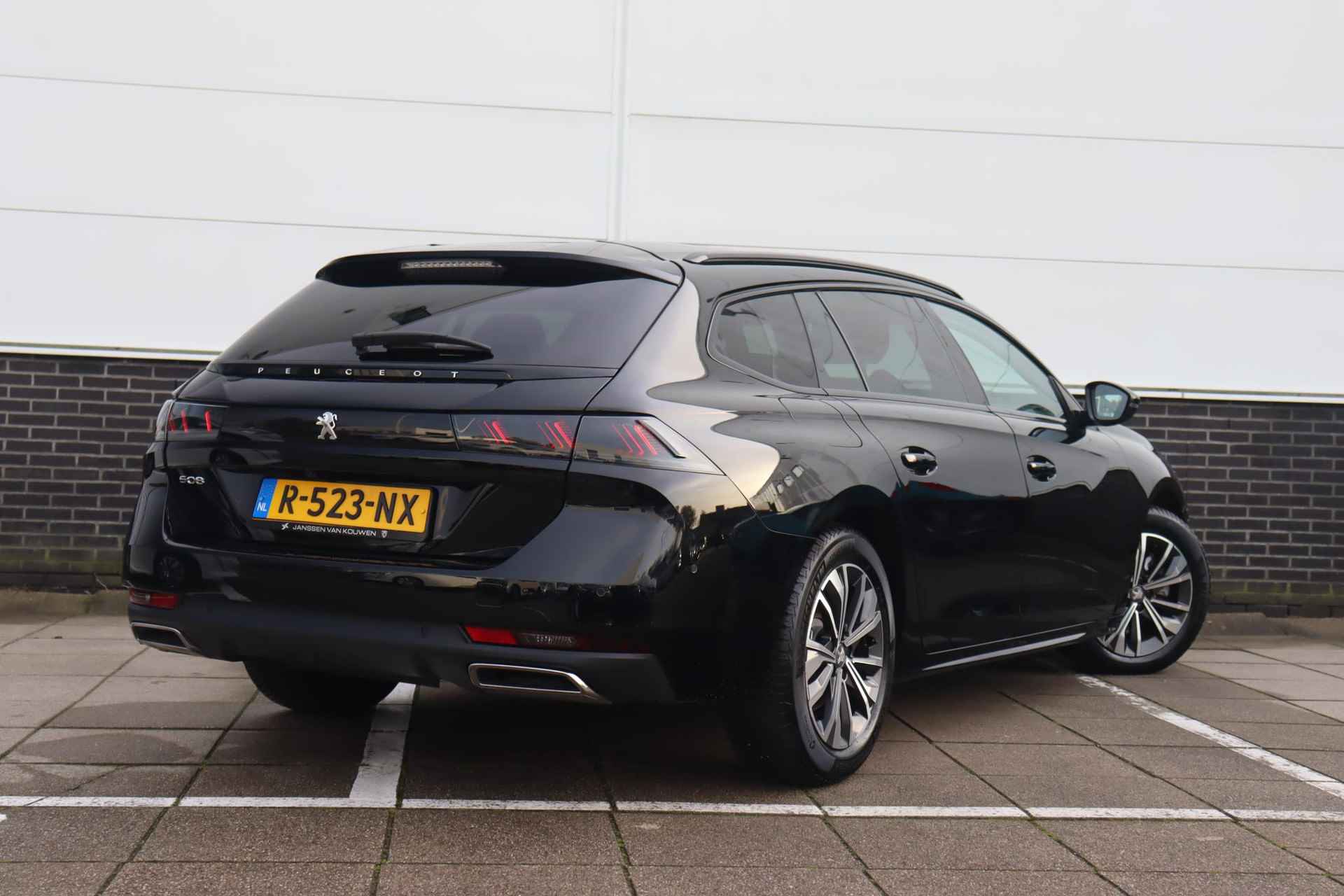 Peugeot 508 SW 1.2 PureTech Allure Pack Business | Lage Km Stand | All Season Banden - 4/47