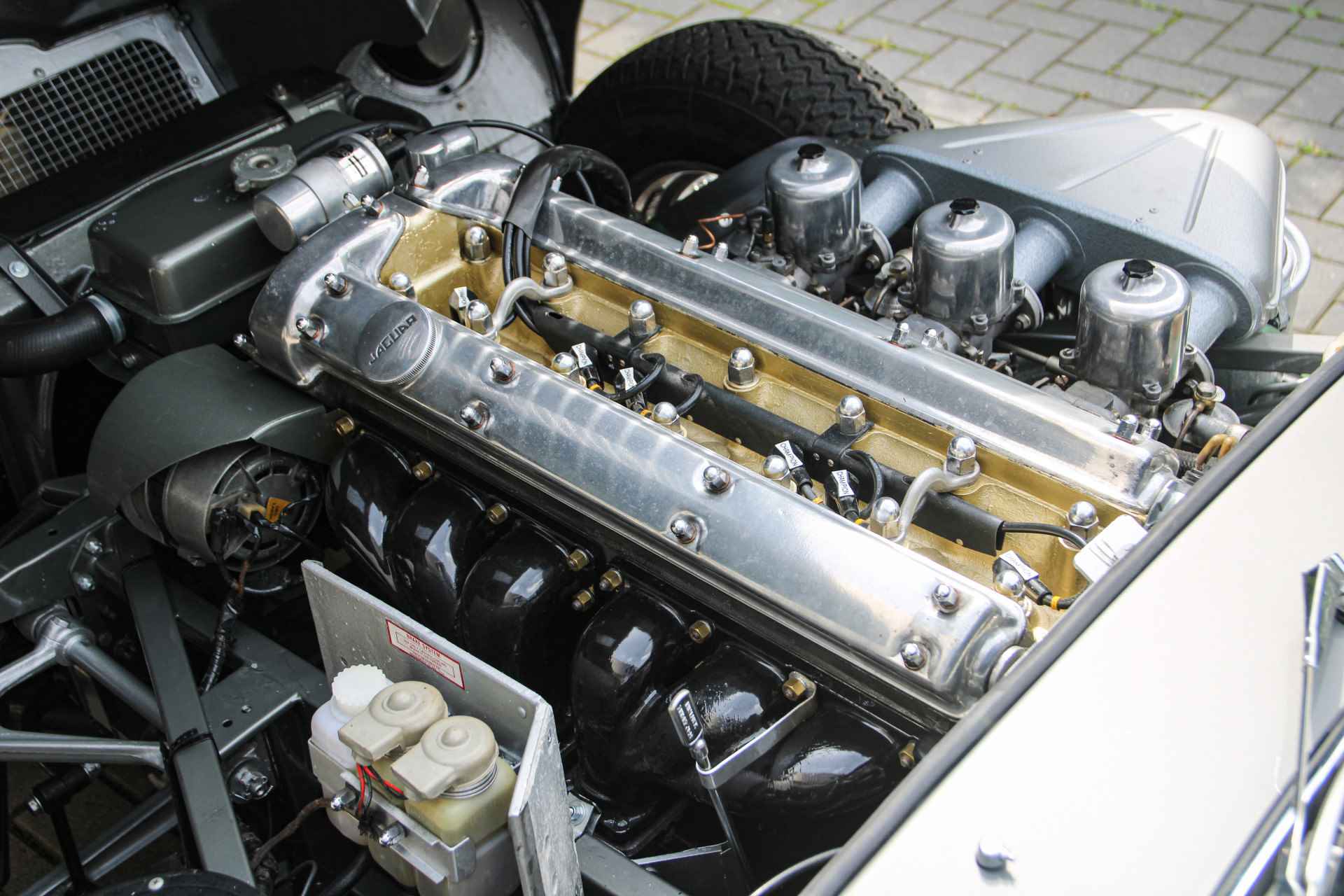 Jaguar E-Type 4.2. FHC S1 - 43/59