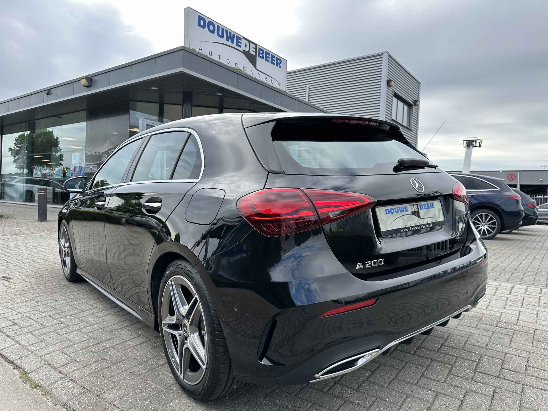 Mercedes-Benz A-Klasse 200 AMG Line Facelift sfeerverlichting|Distronic - 2/29