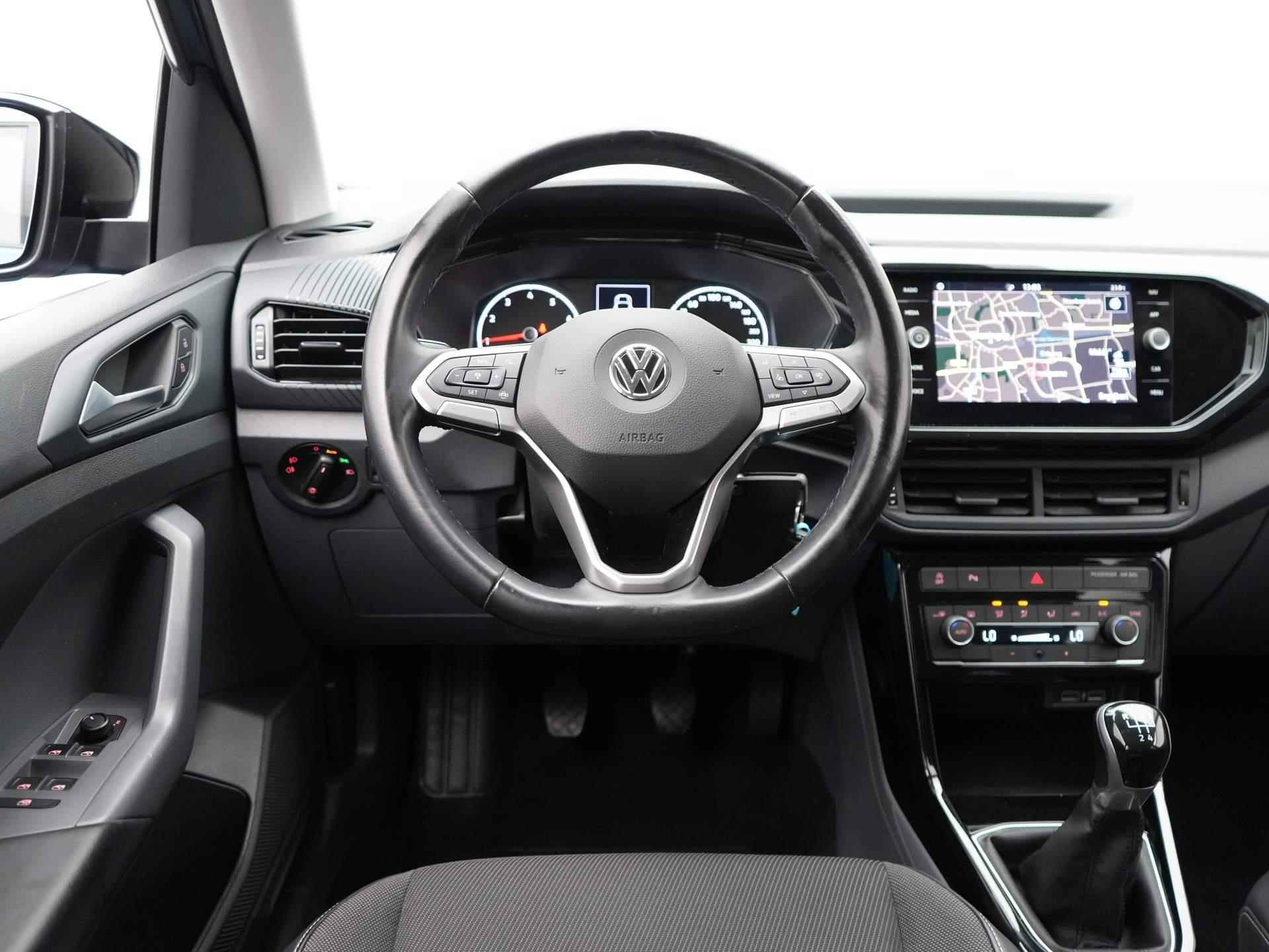 Volkswagen T-Cross 1.0 TSI Life  / 17" LM / Clima / Adaptieve Cruise / Navigatie - 13/38