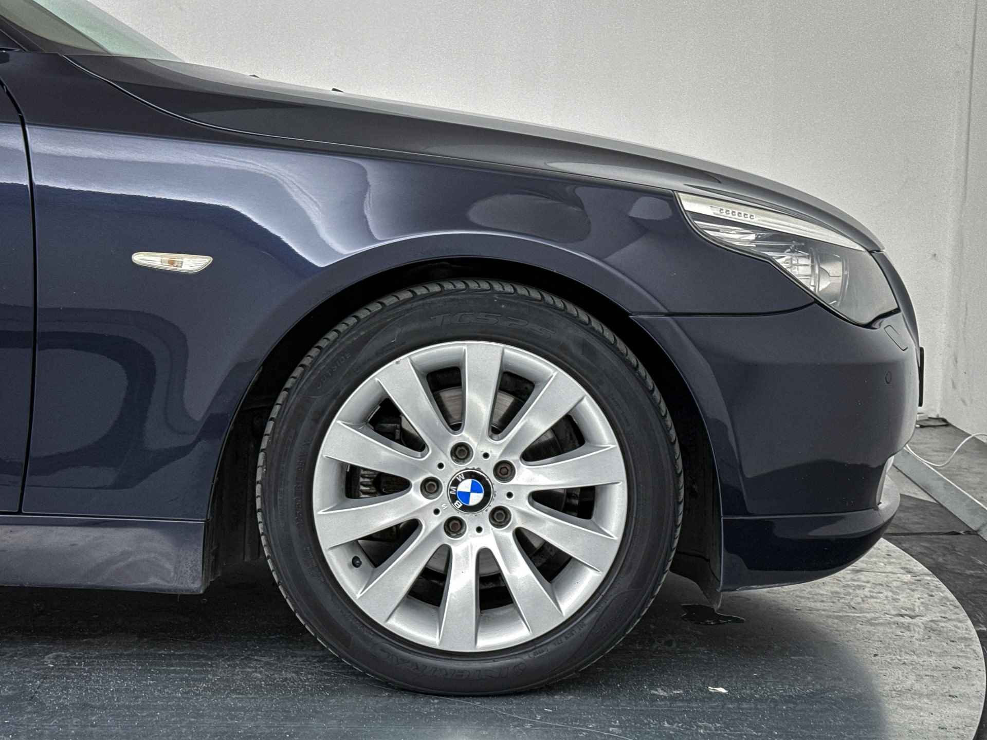 BMW 5 Serie 520i Corporate Lease Business Line Edition I | Stoelverwarming . - 28/32