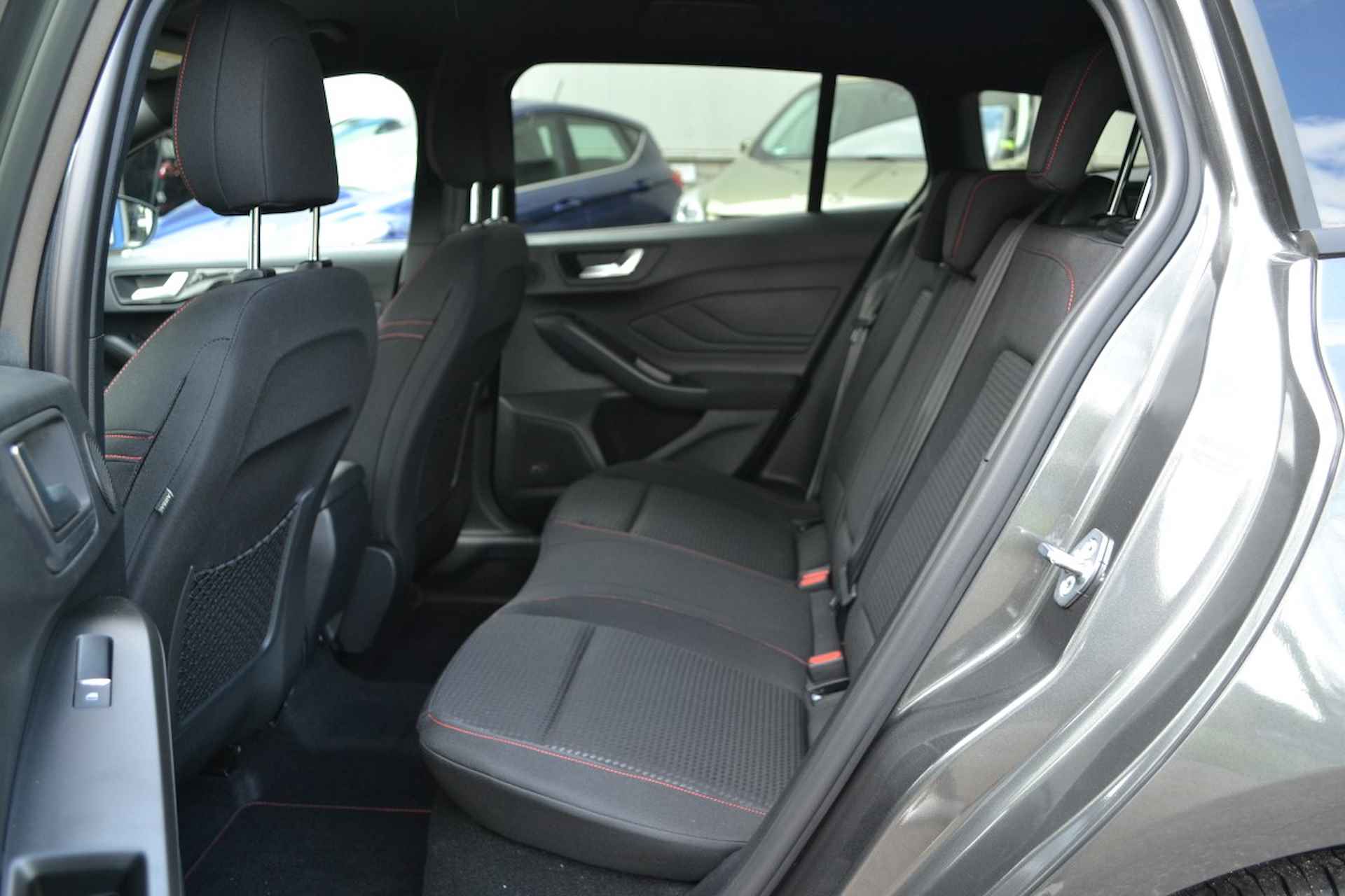 Ford Focus Wagon 1.0T 125pk MHEV ST-Line X | winterpack,ACC,BLIS,AGR-stoel - 16/29