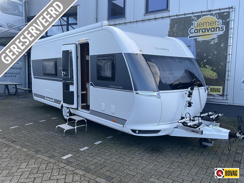 Hobby Excellent 560 wfu MOVER-VOORTENT-LUIFEL