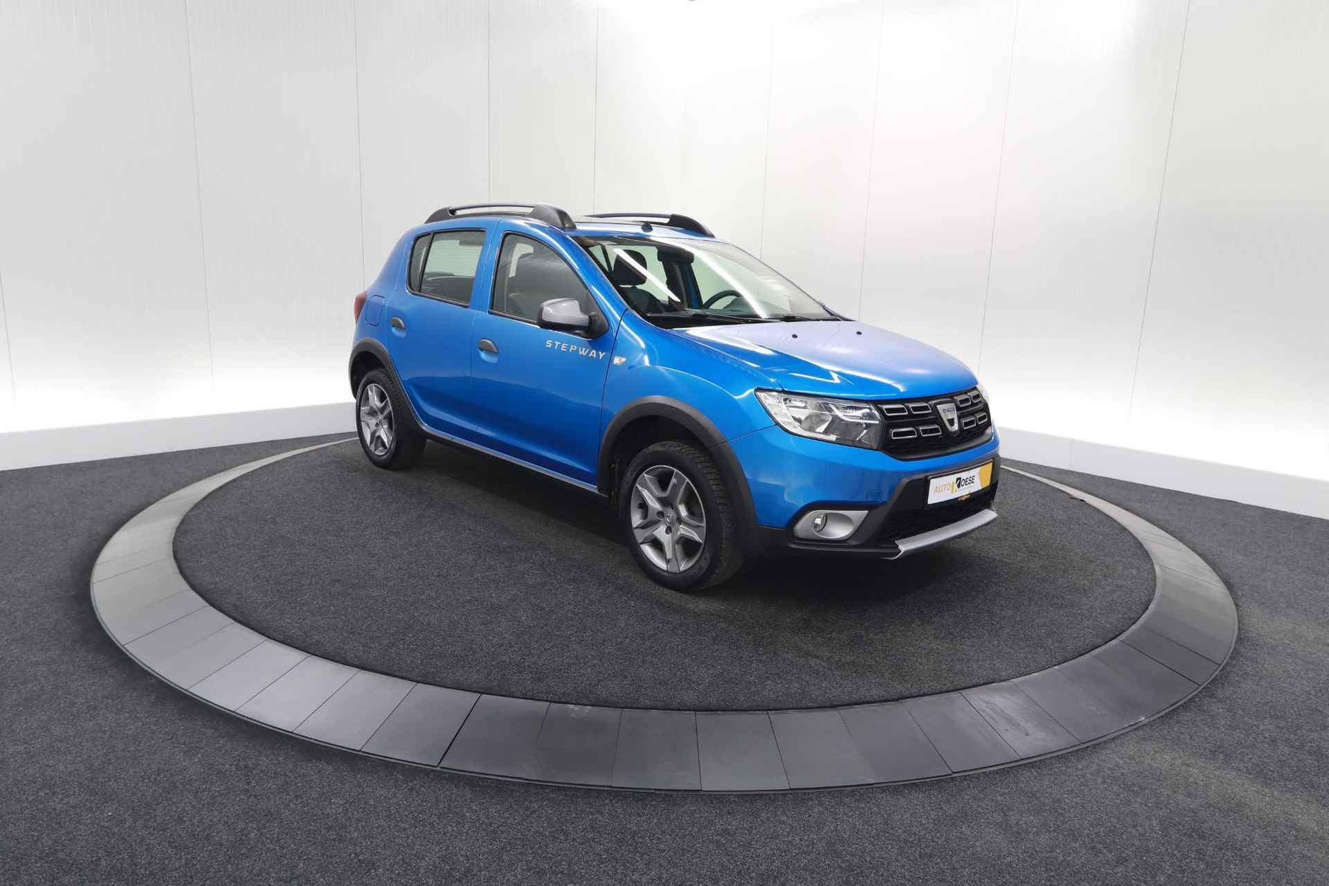 Dacia Sandero 0.9 TCe Bi-Fuel SL Stepway | Schuif-/Kanteldak | Navigatie | Parkeersensoren - 8/68