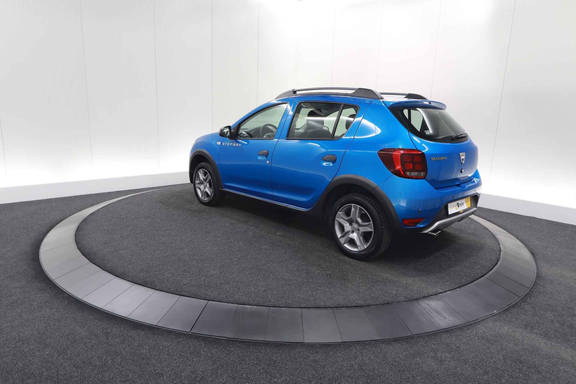 Dacia Sandero 0.9 TCe Bi-Fuel SL Stepway | Schuif-/Kanteldak | Navigatie | Parkeersensoren - 14/68