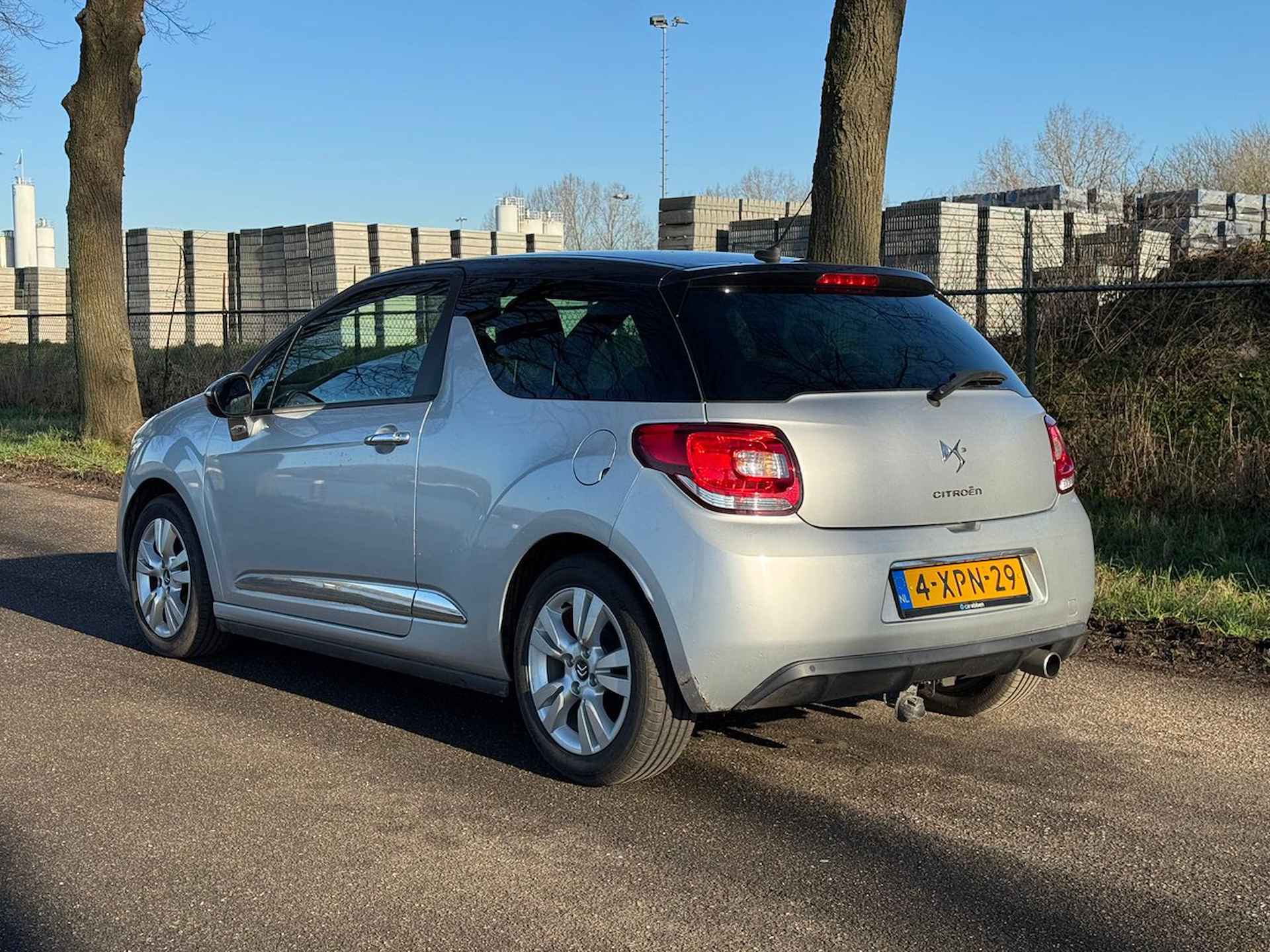 Citroën DS3 1.2 PureTech So Chic | Zeer goed onderhouden | Airco | Trekhaak | Hifi | Navigatie - 8/20