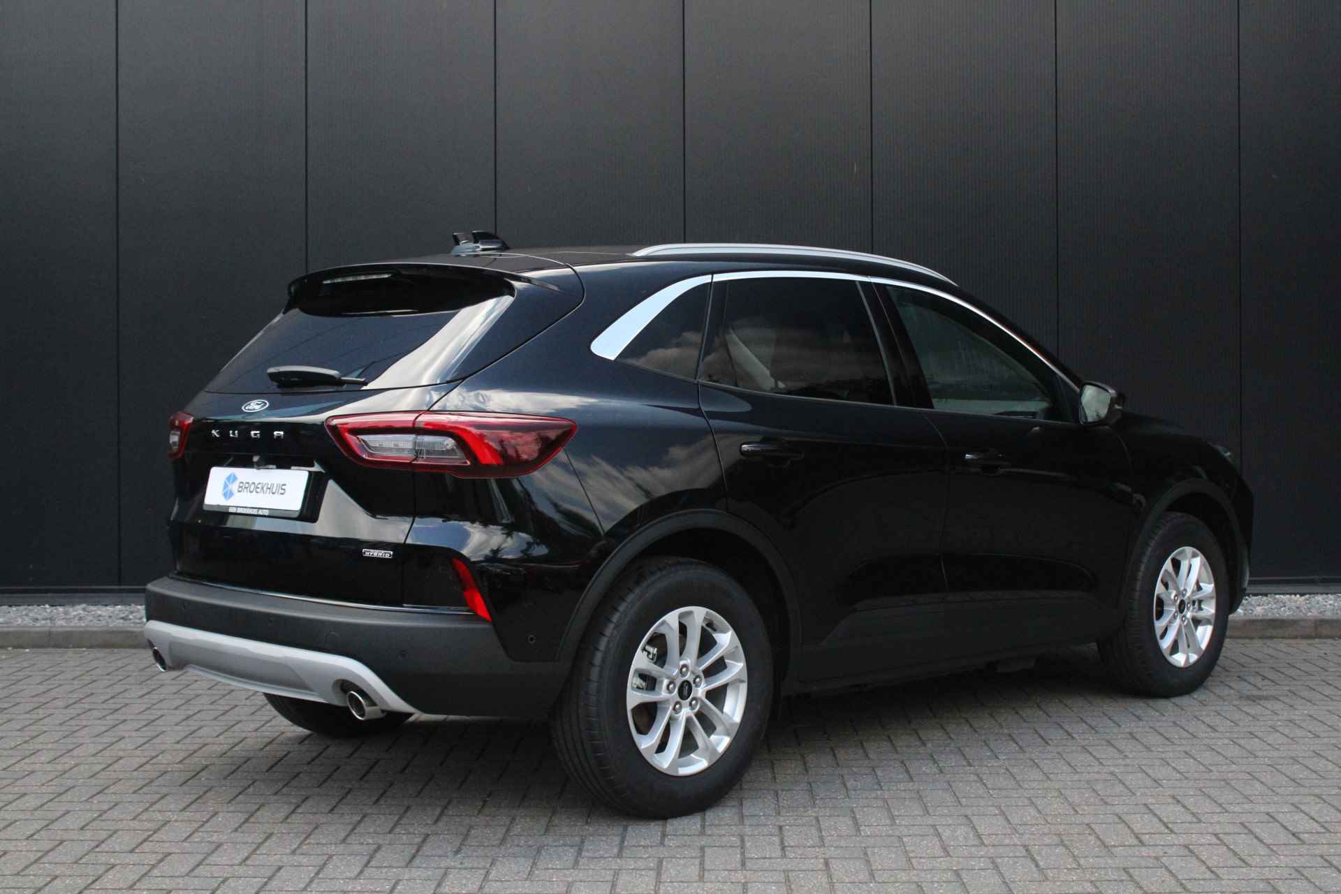 Ford Kuga 2.5 PHEV Titanium | ADAPTIVE CRUISE | WINTER PACK | BLIS - 2/31