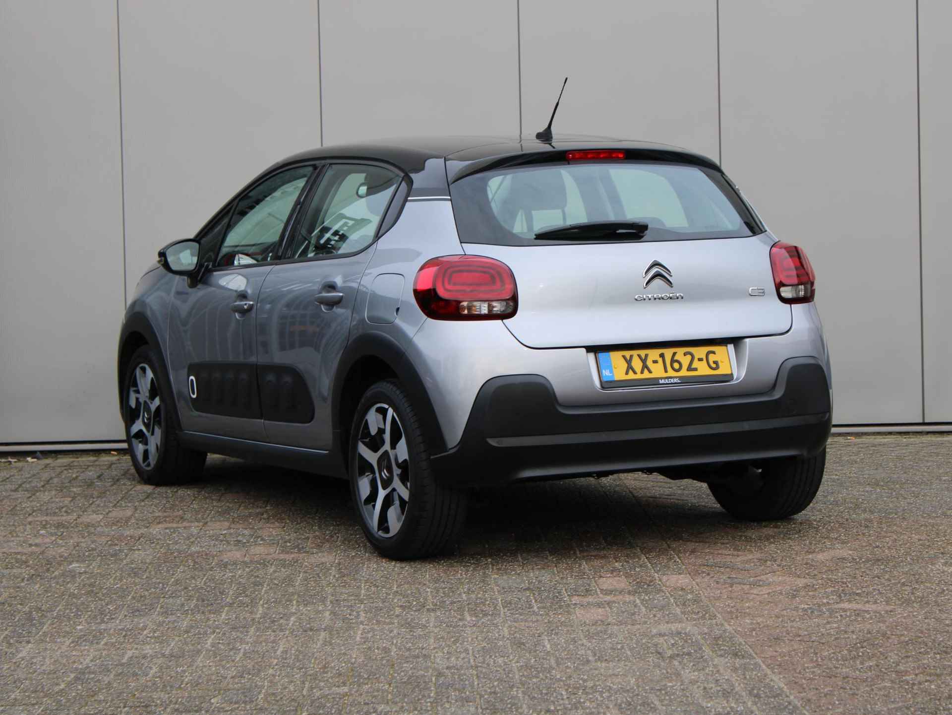 Citroen C3 1.2 PureTech S&S Business | Navi / Camera / Climate - 3/25