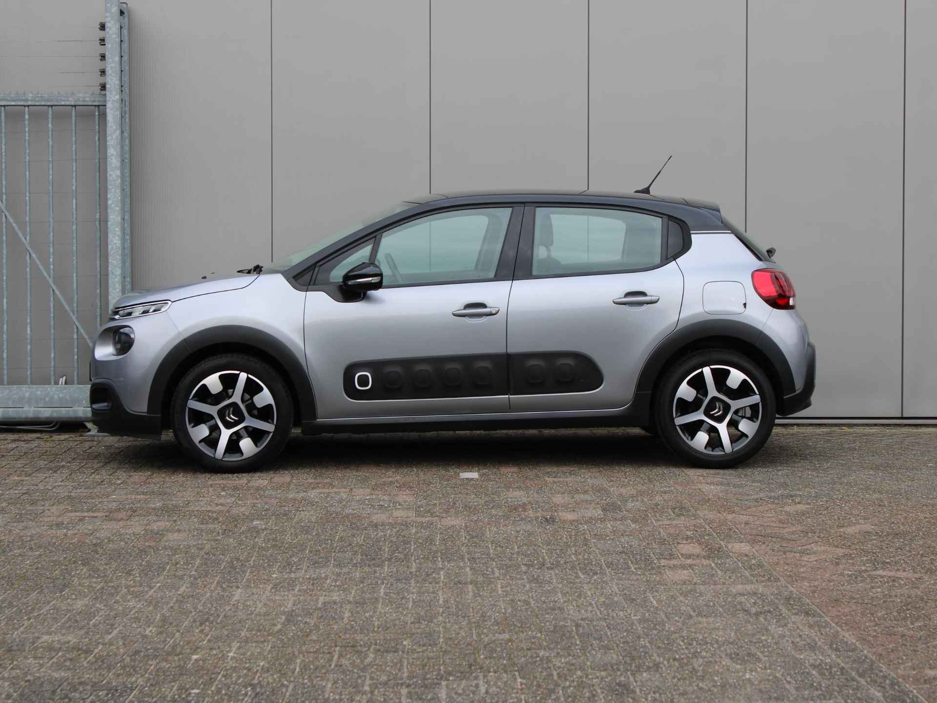 Citroen C3 1.2 PureTech S&S Business | Navi / Camera / Climate - 12/25