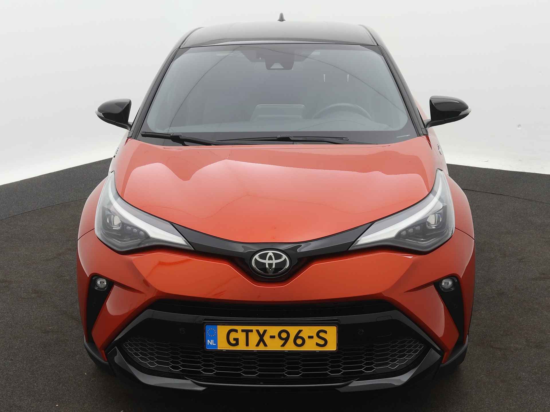 Toyota C-HR 1.8 Hybrid GR-Sport Limited | Leder | Parkeersensoren | Stoelverwarming | LM velgen | Parkeer Ass. | Cruise Control Adaptief | - 28/45