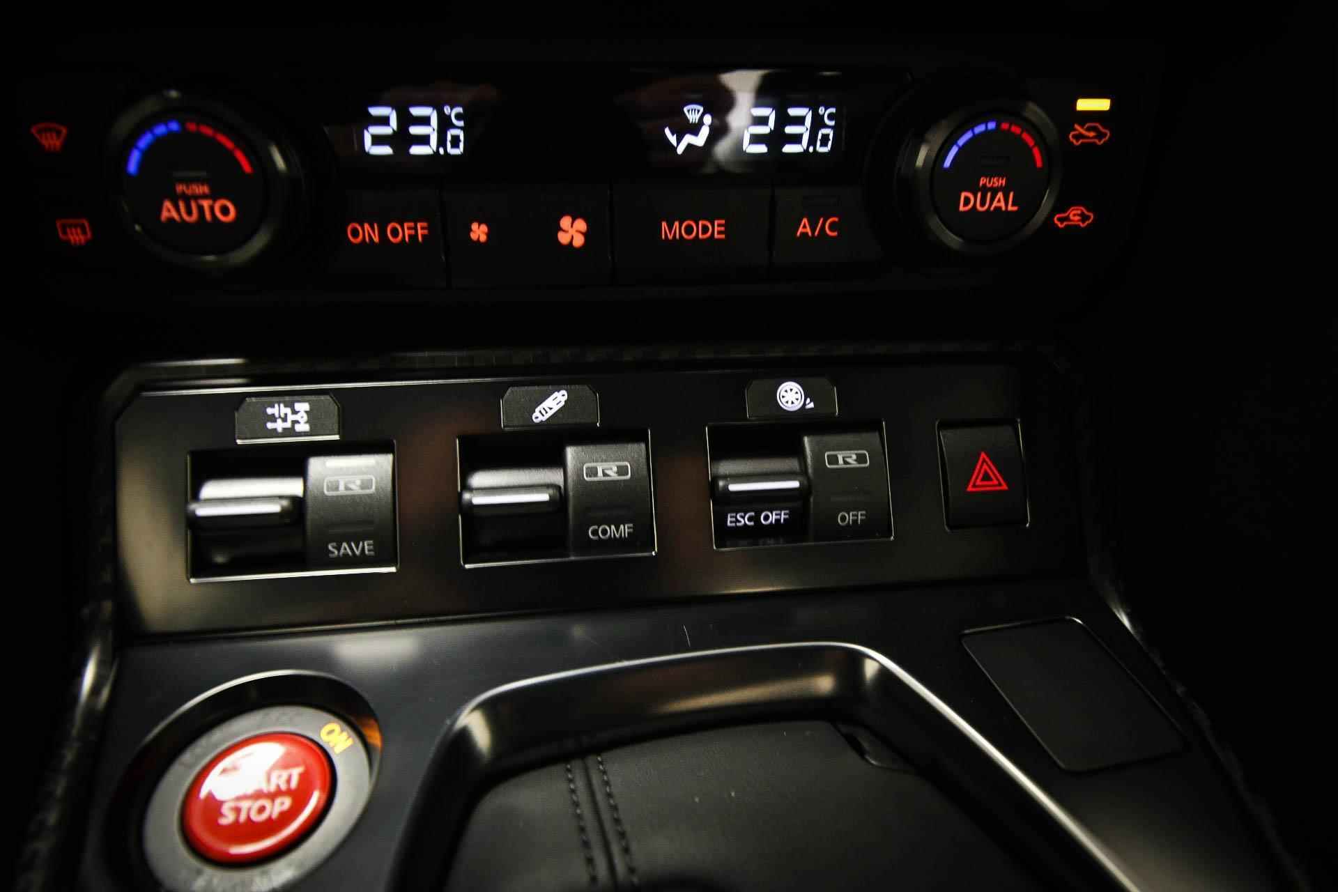 Nissan GT-R 3.8 V6 Black Edition | LED | CLIMA | LEDER | CRUISE | NAVI | BOSE DAB | APPLE | PDC | CAMERA | 20" | DEALER ONDERHOUDEN - 57/63