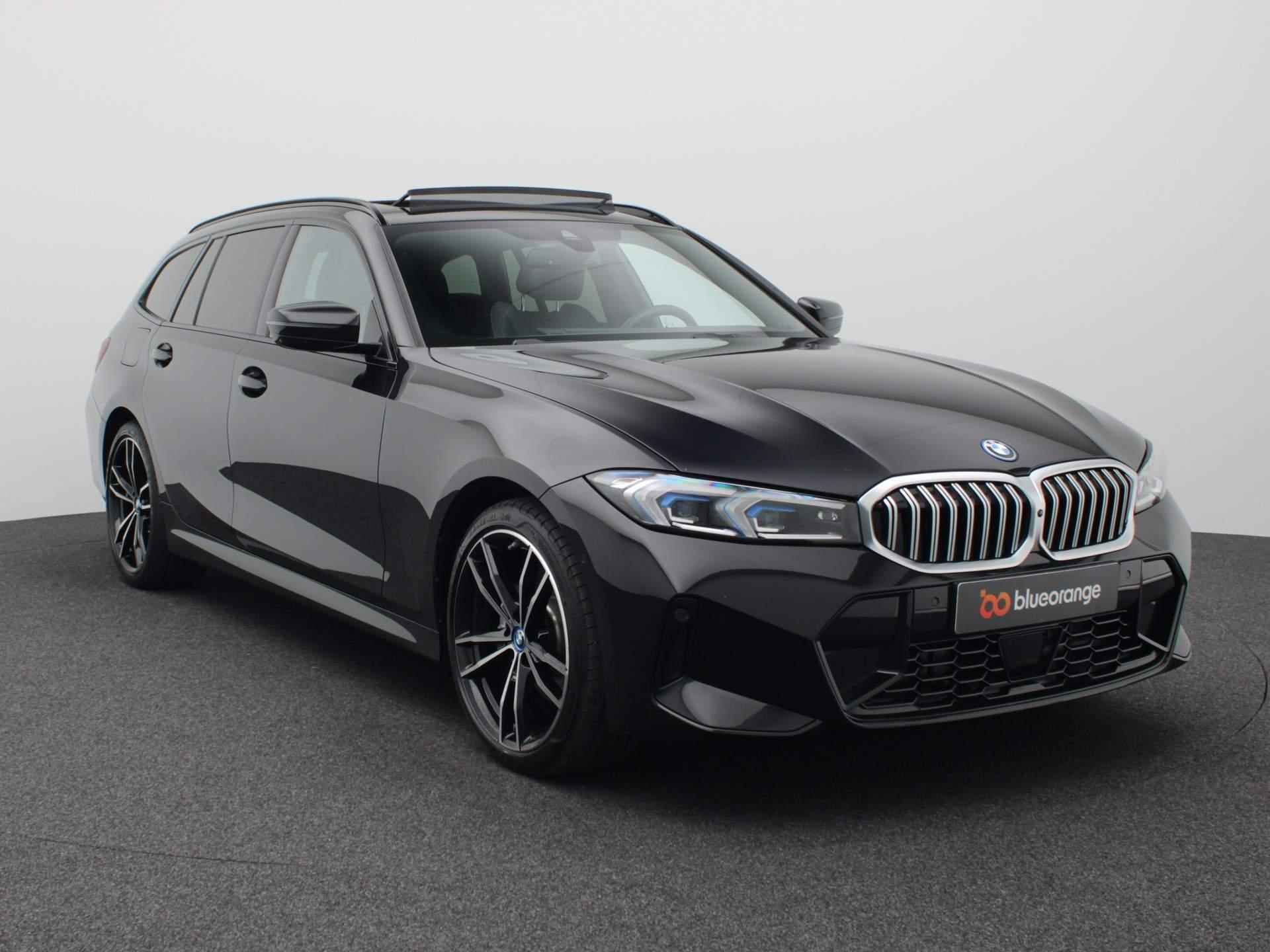 BMW 3-serie Touring 330e xDrive 292PK M-Sport Full led, 360gr. camera, lane assist, side assist, Harman Kardon sound, schuif-kanteldak, adaptive cruise, stoelverwarming, keyless, 19" lichtmetaal - 12/54