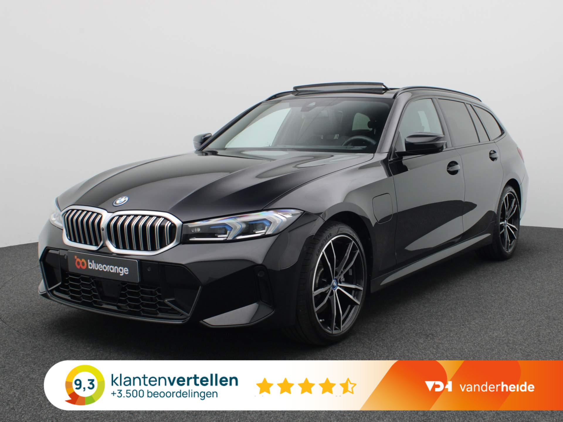 BMW 3-serie Touring 330e xDrive 292PK M-Sport Full led, 360gr. camera, lane assist, side assist, Harman Kardon sound, schuif-kanteldak, adaptive cruise, stoelverwarming, keyless, 19" lichtmetaal