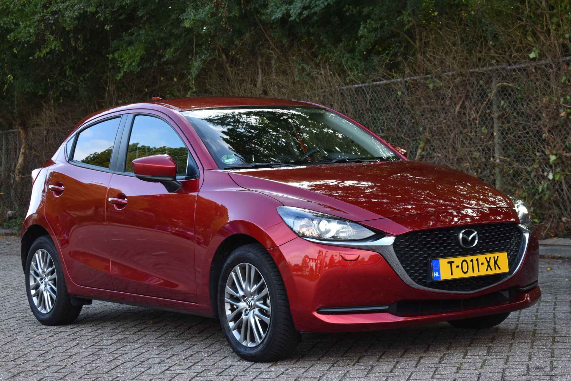 Mazda 2 1.5 Skyactiv-G Luxury Mild Hybrid | VOL | CAMERA | CARPLAY | NAV | DAB | STOELVERW | LED / XENON | ALLWEATHER - 7/50