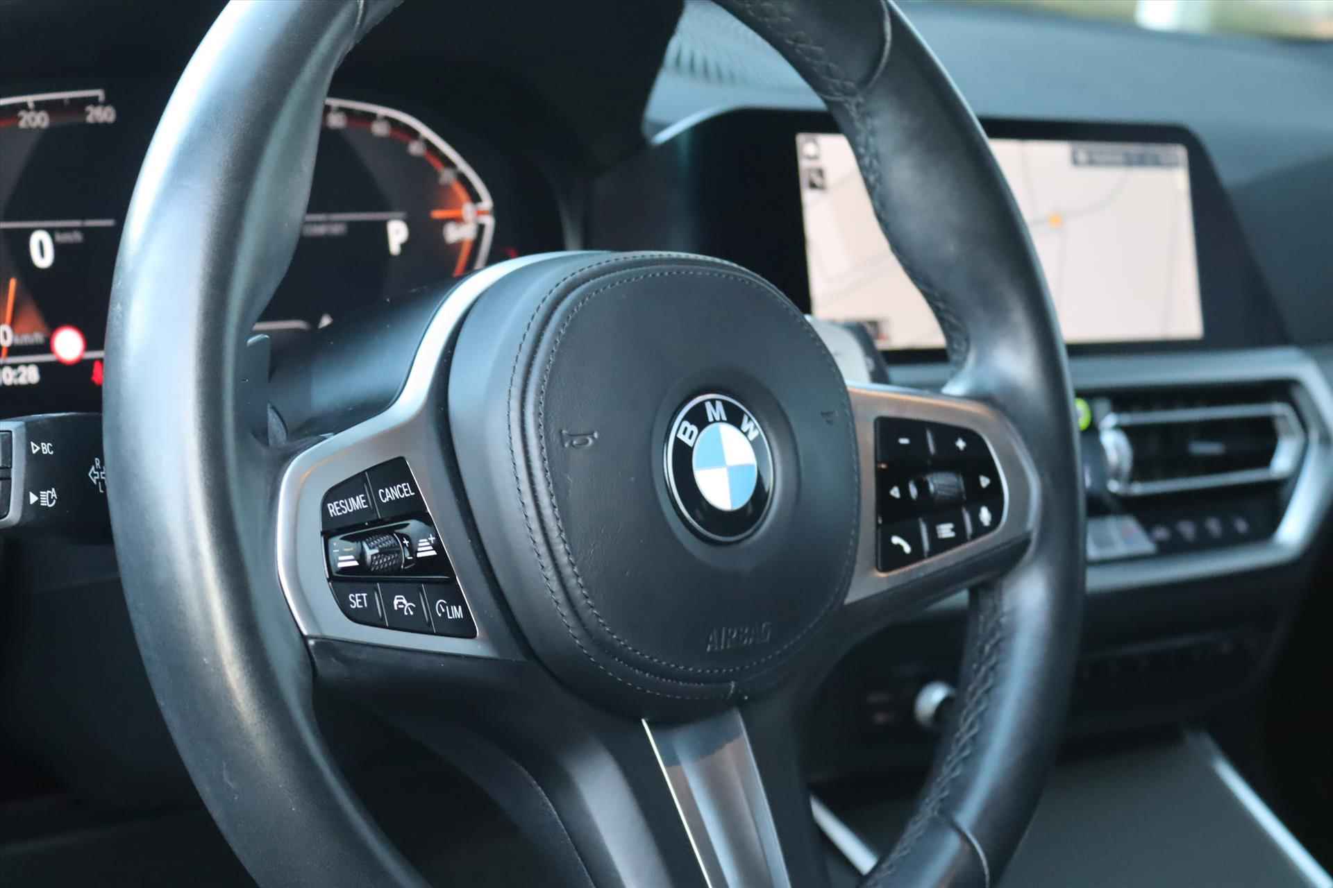 BMW 3-Serie Touring (g21) 330i 258PK AUTOMAAT M-SPORT  Navi | Adapt.Cruise | Sfeerverl. | Live Cockpit | Led | 18 Inch Lm | HiFi | Dab | - 19/61