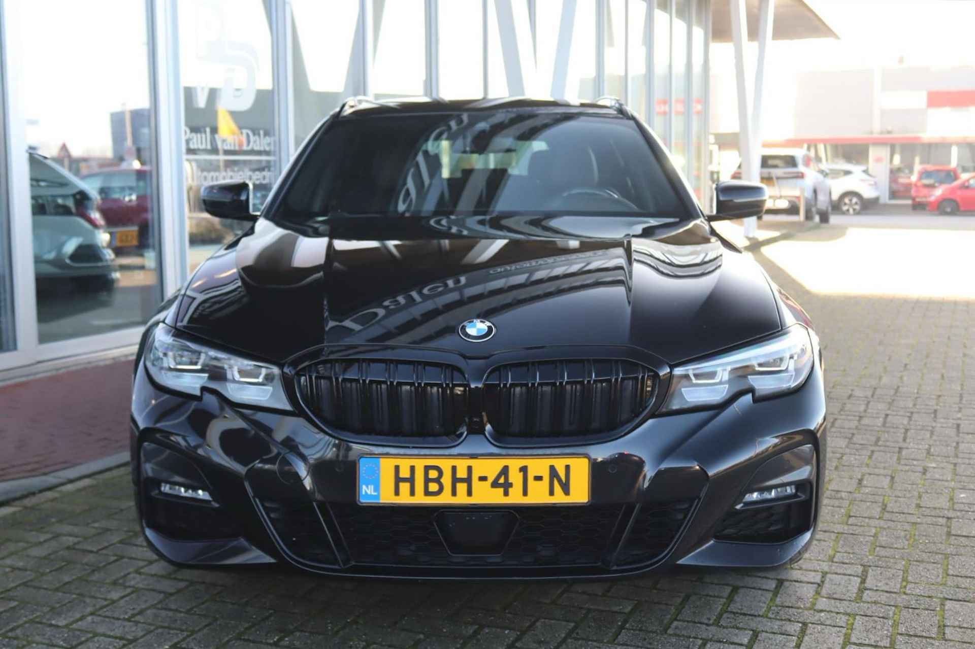 BMW 3-Serie Touring (g21) 330i 258PK AUTOMAAT M-SPORT  Navi | Adapt.Cruise | Sfeerverl. | Live Cockpit | Led | 18 Inch Lm | HiFi | Dab | - 43/61