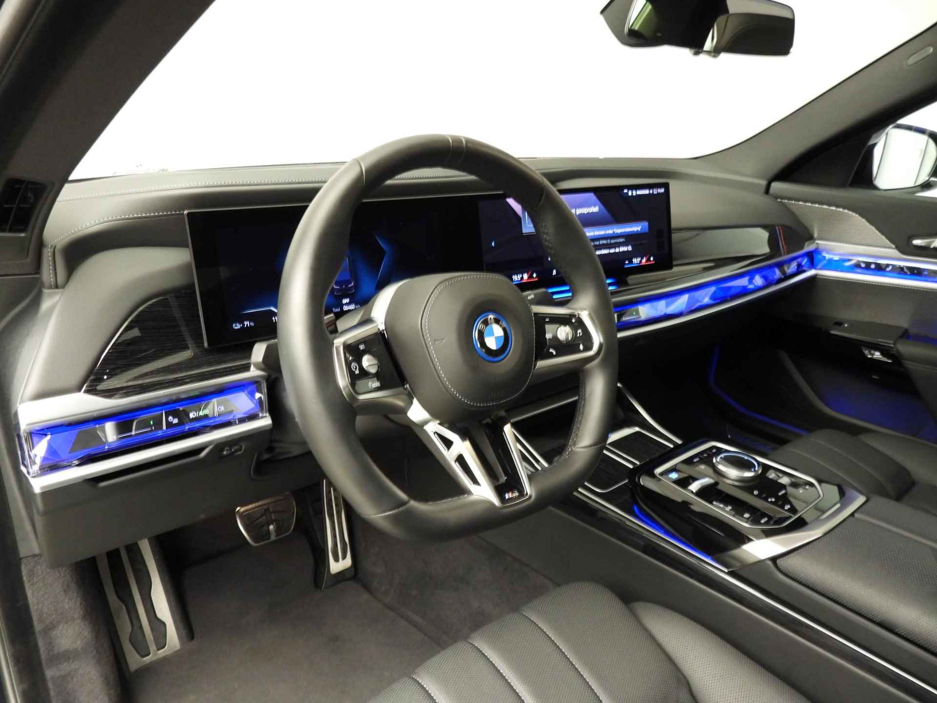 BMW i7 xDrive60 | M-Sportpakket | LED | HUD | Active steering | Stoelventilatie | Panoramadak | DAB | Alu 20 inch - 5/49