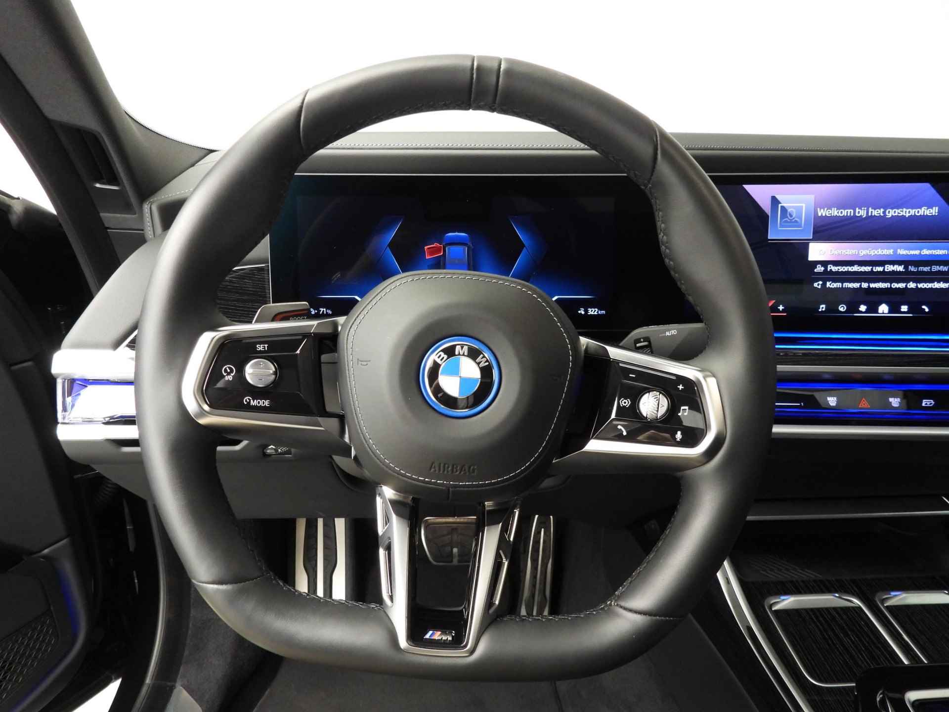 BMW i7 xDrive60 | M-Sportpakket | LED | HUD | Active steering | Stoelventilatie | Panoramadak | DAB | Alu 20 inch - 9/49