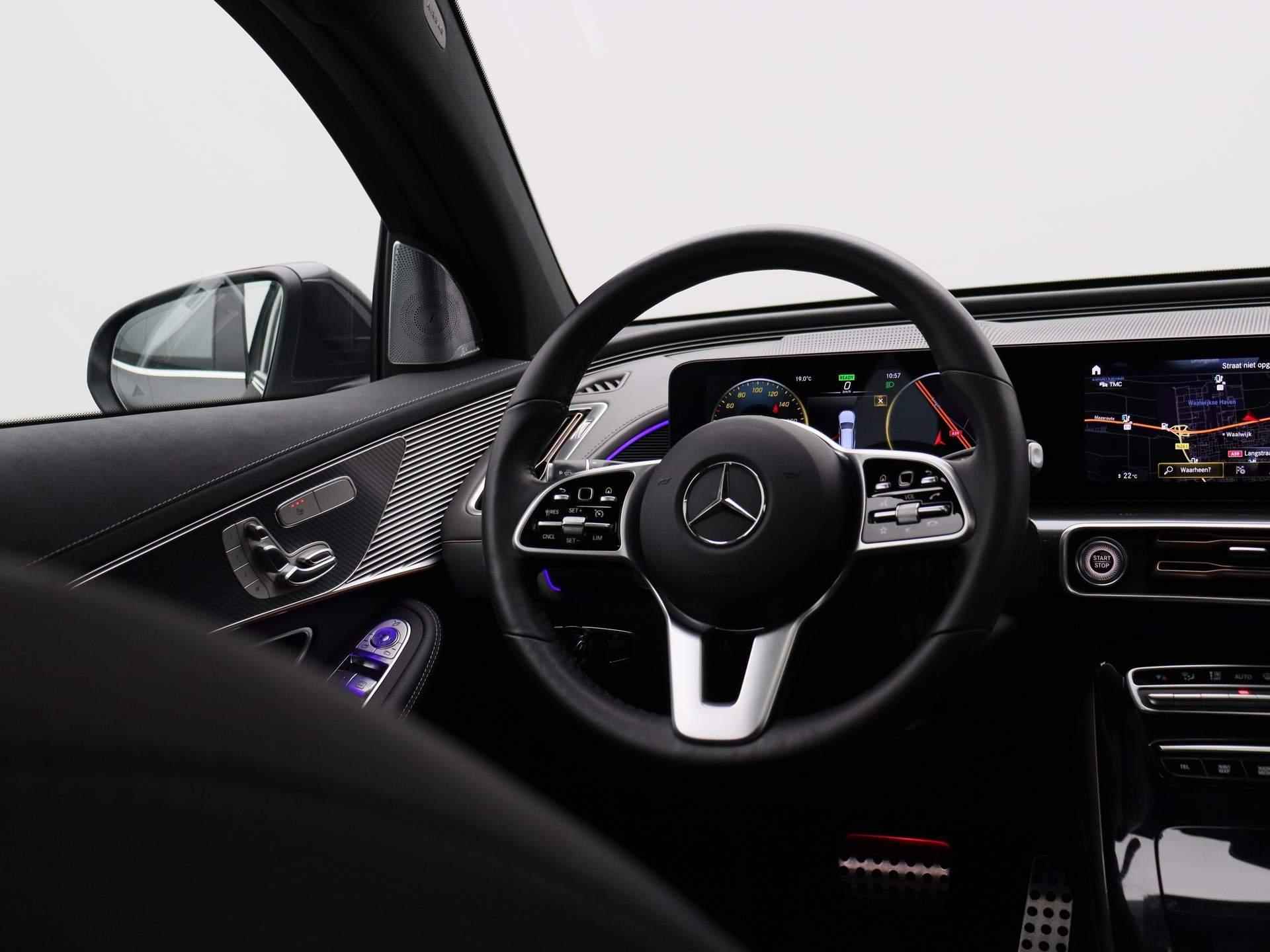 Mercedes-Benz EQC 400 4MATIC Business Solution AMG 80 kWh | Half-Leder | Navigatie | Camera | Panoramadak | Memory | Stoelverwarming | - 10/44