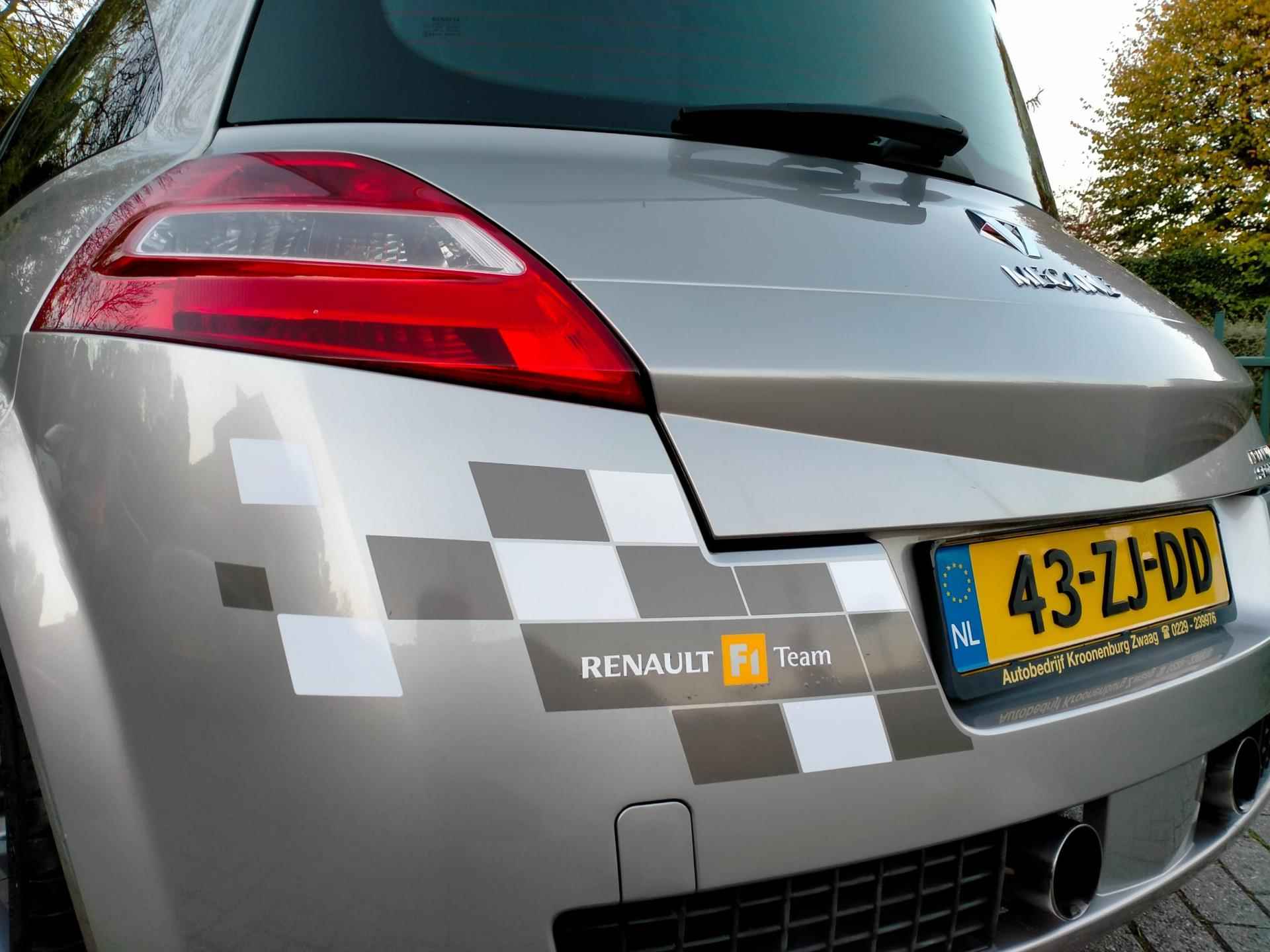 Renault Mégane 2.0-16V T F1 Team R26 zeer netjes!! liefhebbersauto! ALLINPRIJS - 30/33